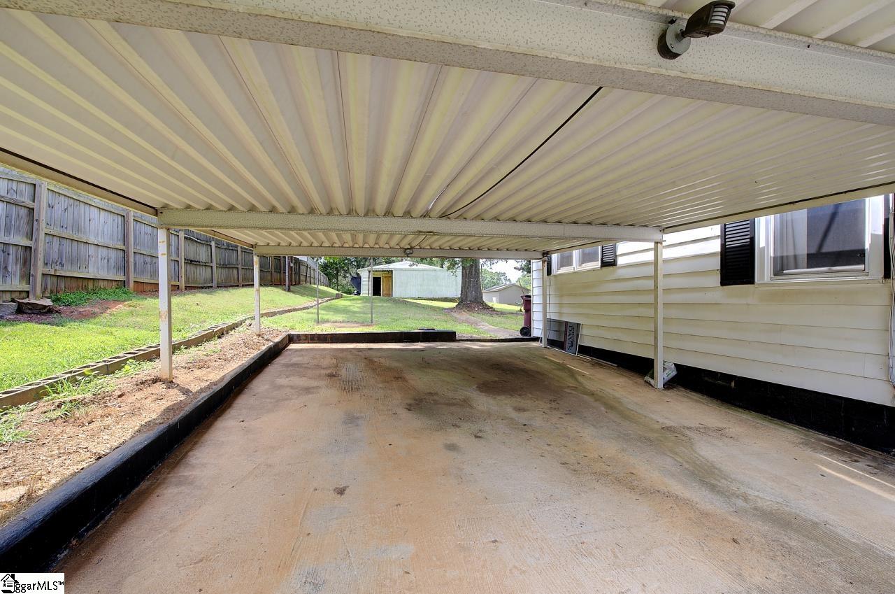 23 Transylvania Street Property Photo 38