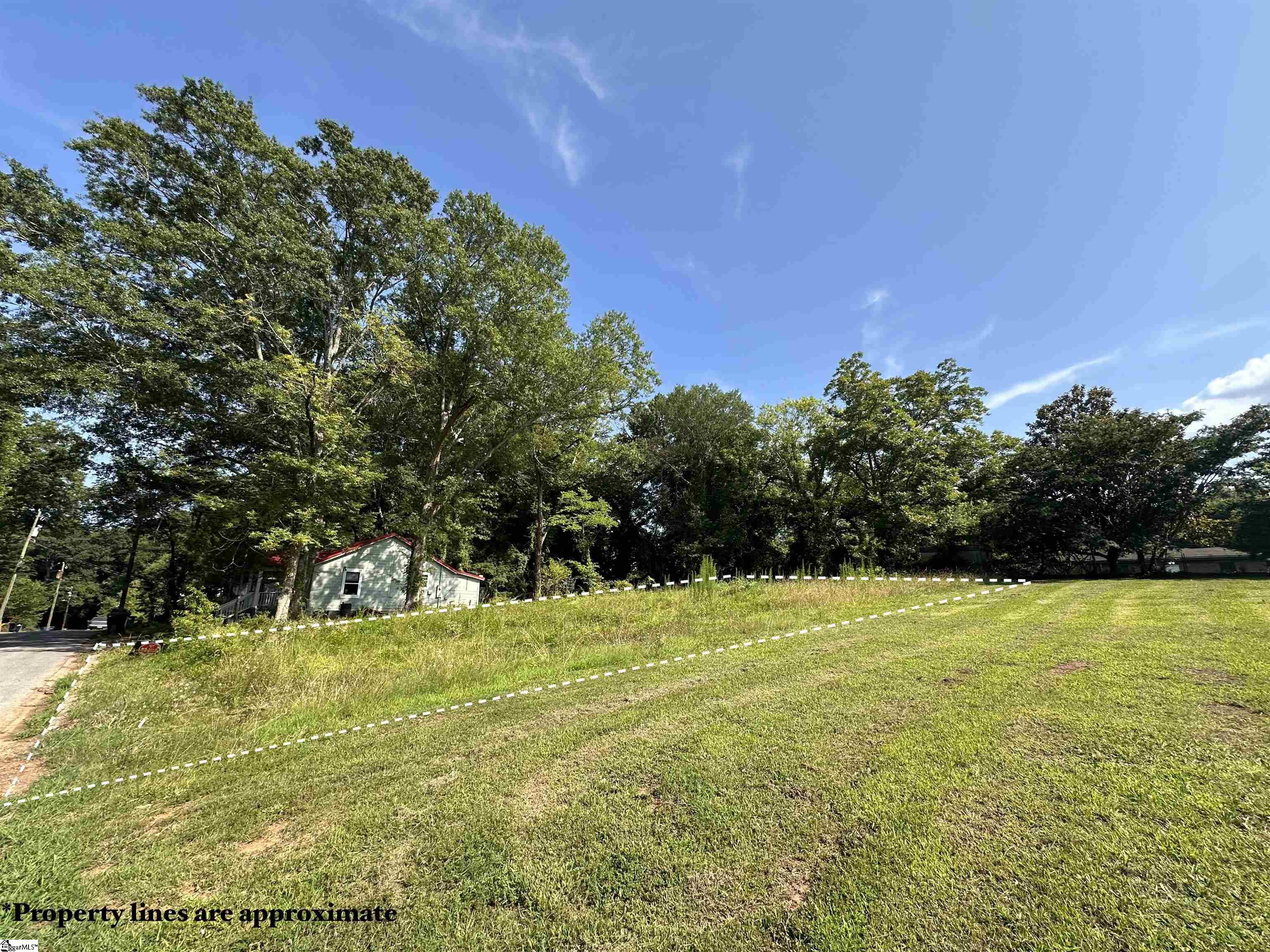 712 Beachwood Avenue Property Photo 2
