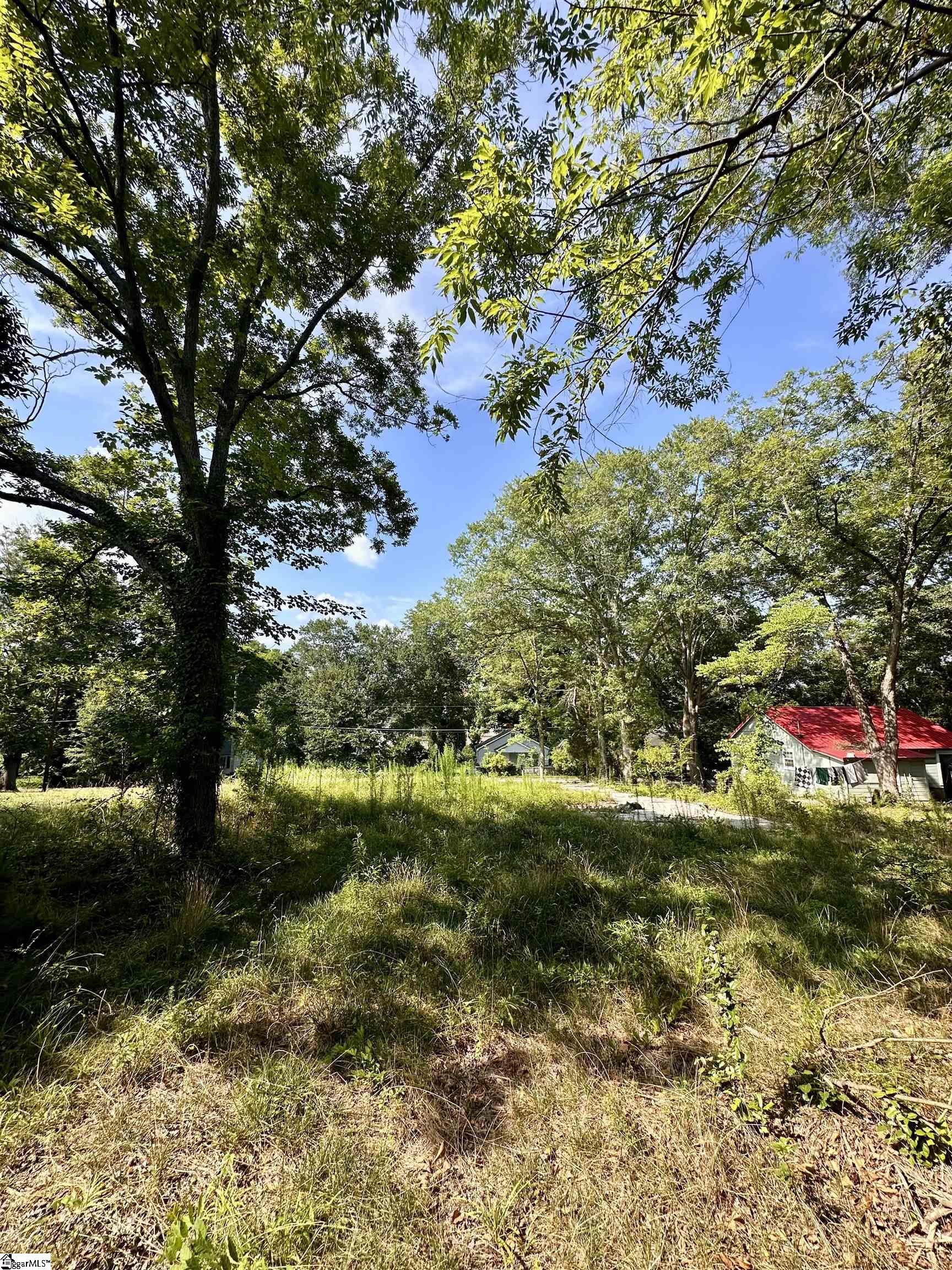 712 Beachwood Avenue Property Photo 4