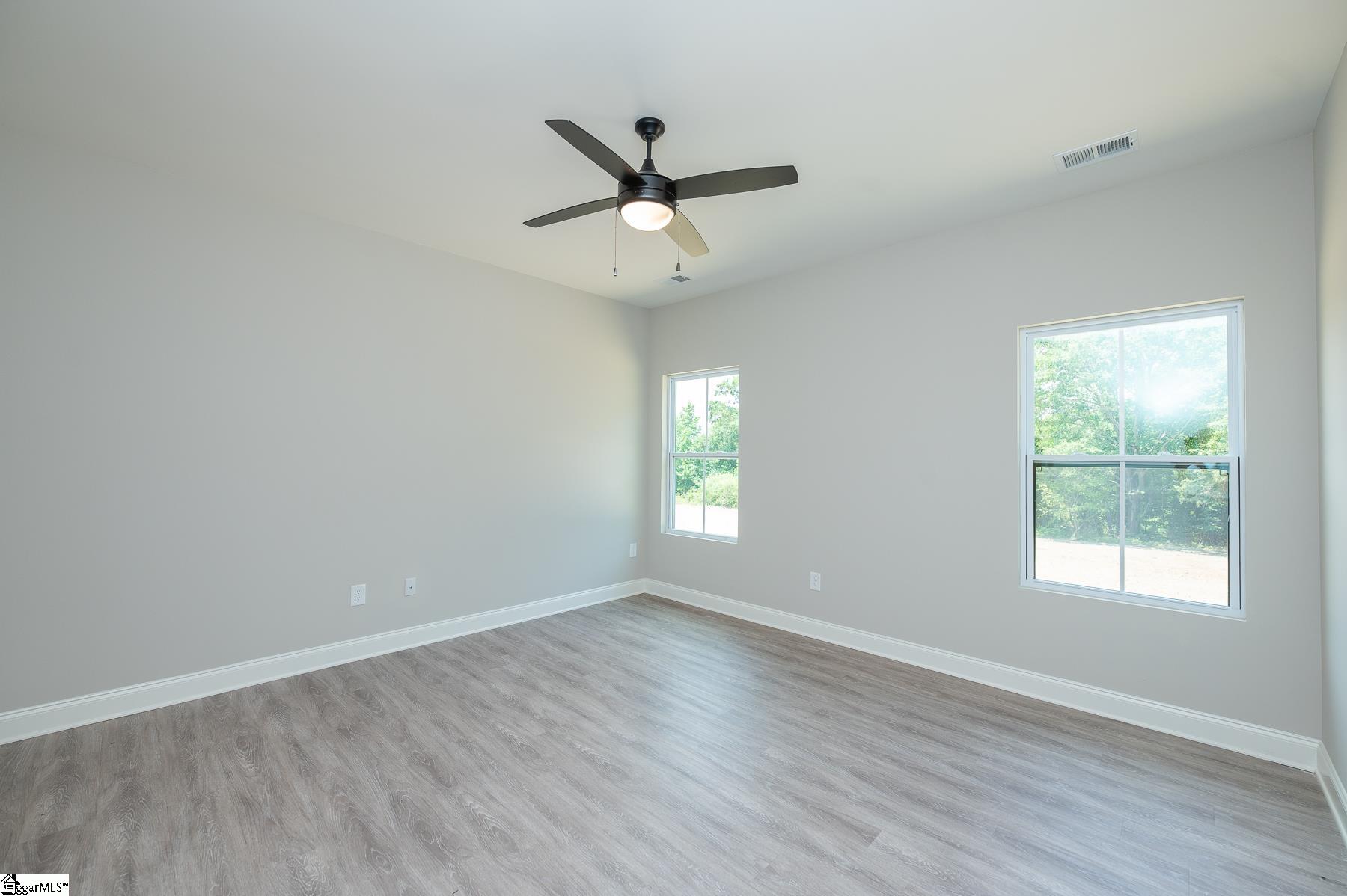 486 Hellams Road Property Photo 18