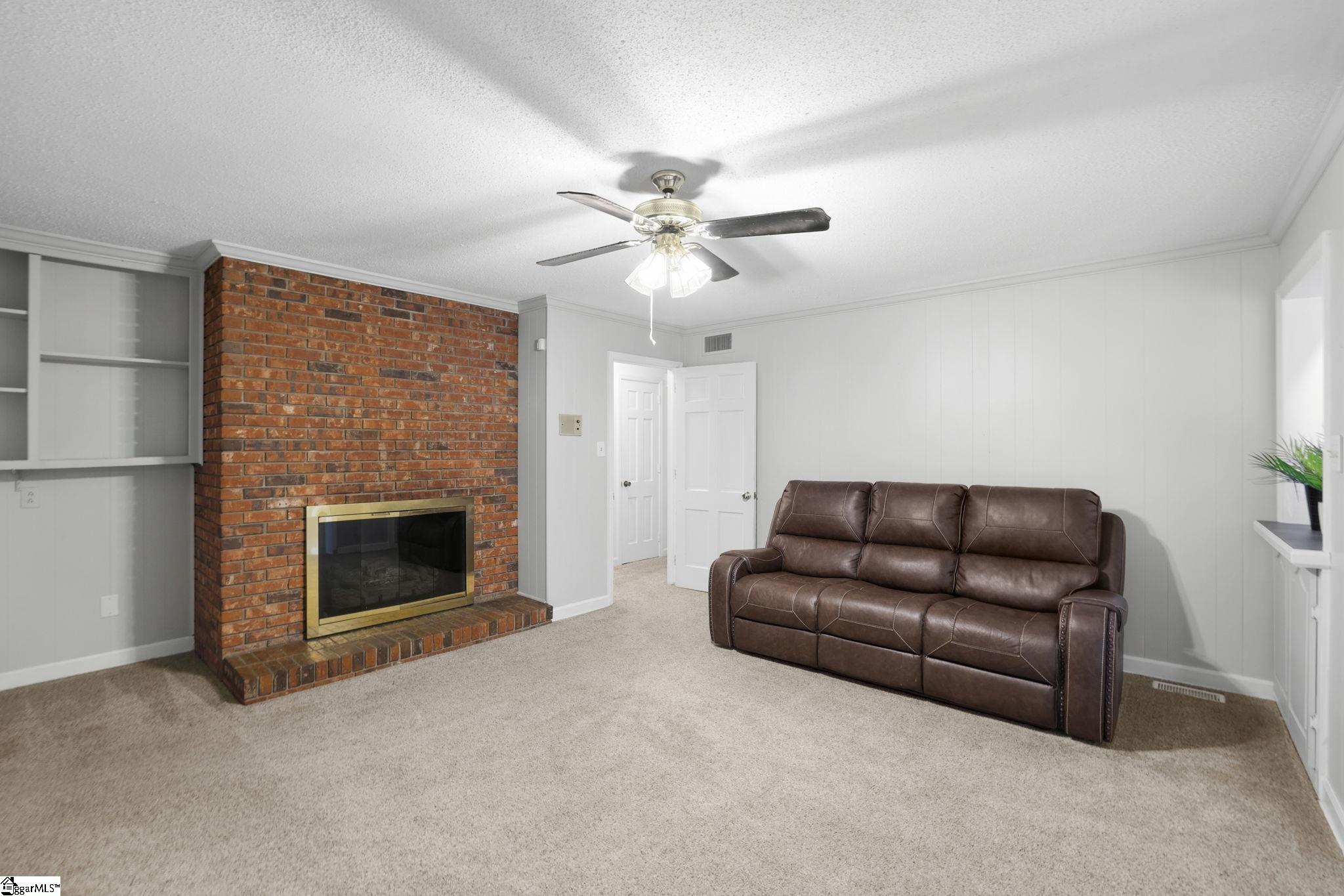 108 Sunline Place Property Photo 11