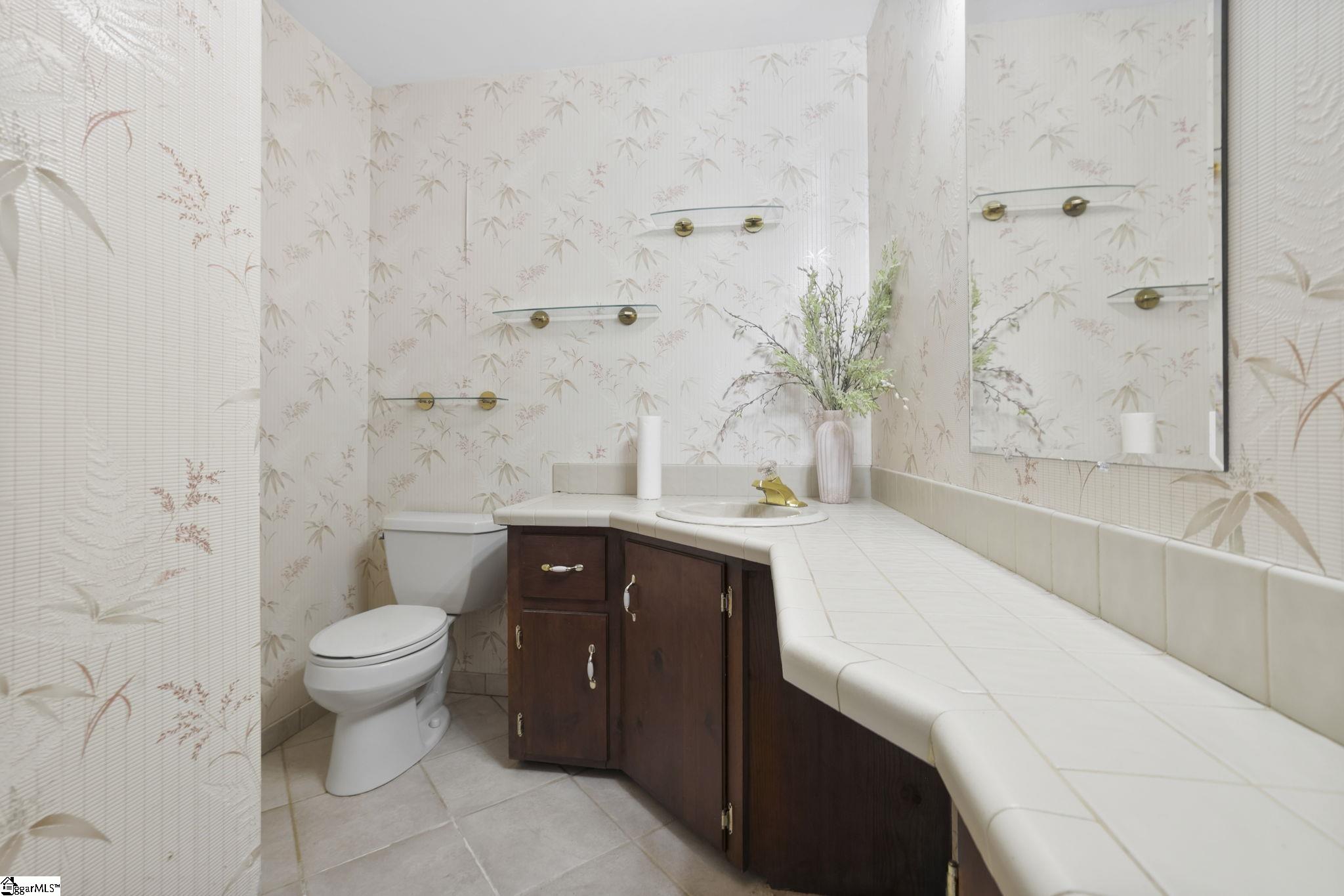108 Sunline Place Property Photo 23