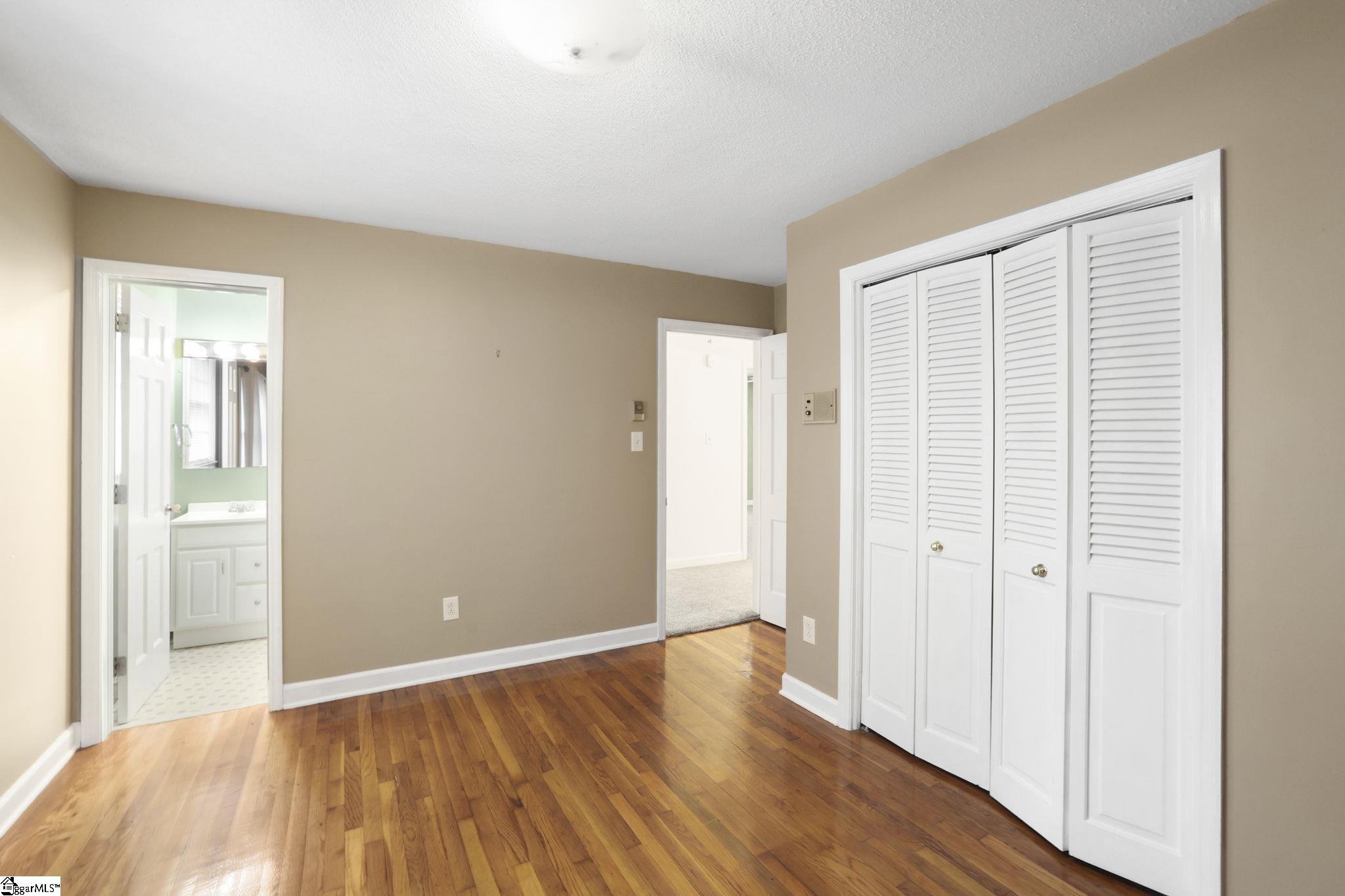 108 Sunline Place Property Photo 32