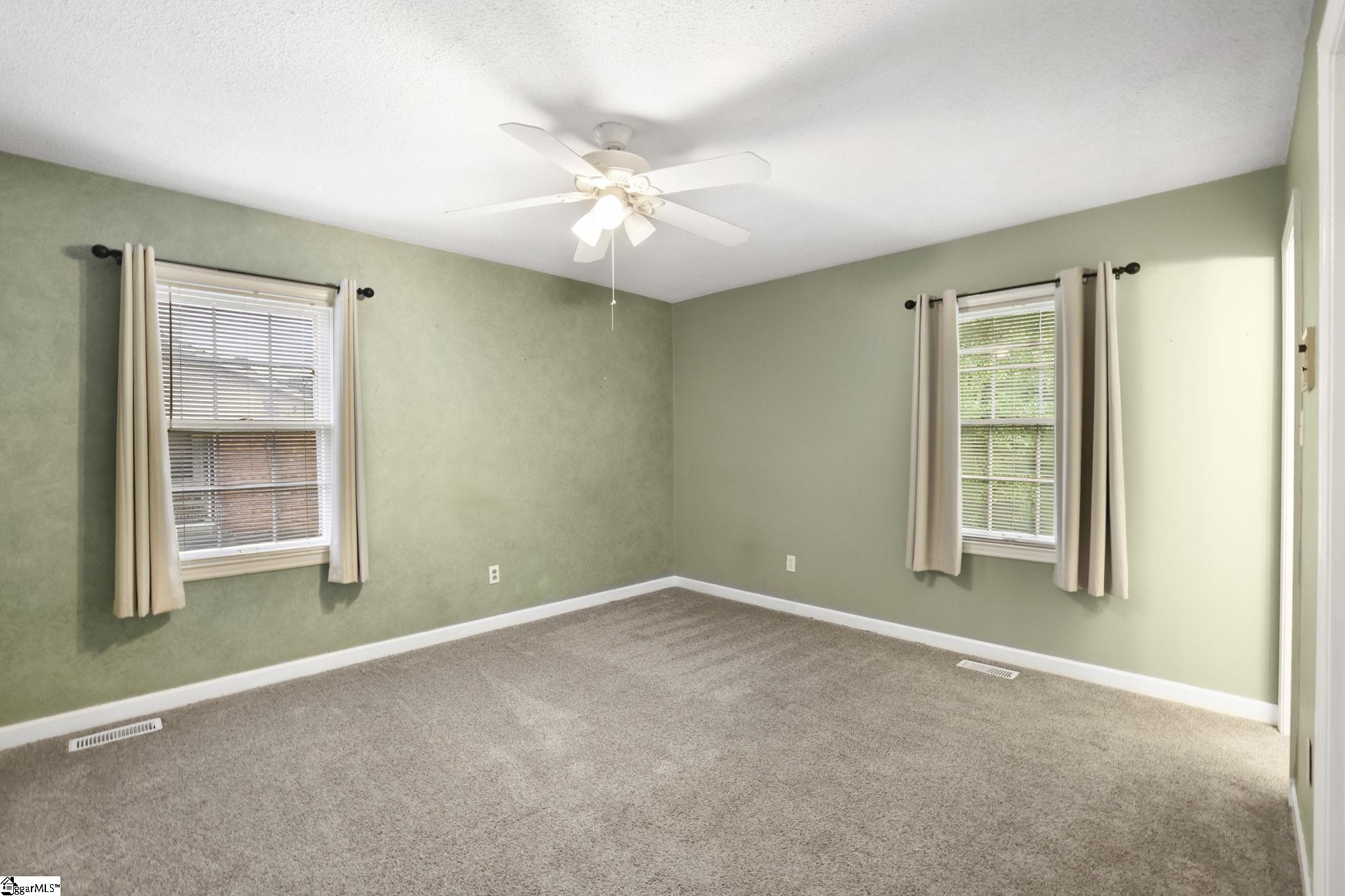 108 Sunline Place Property Photo 40