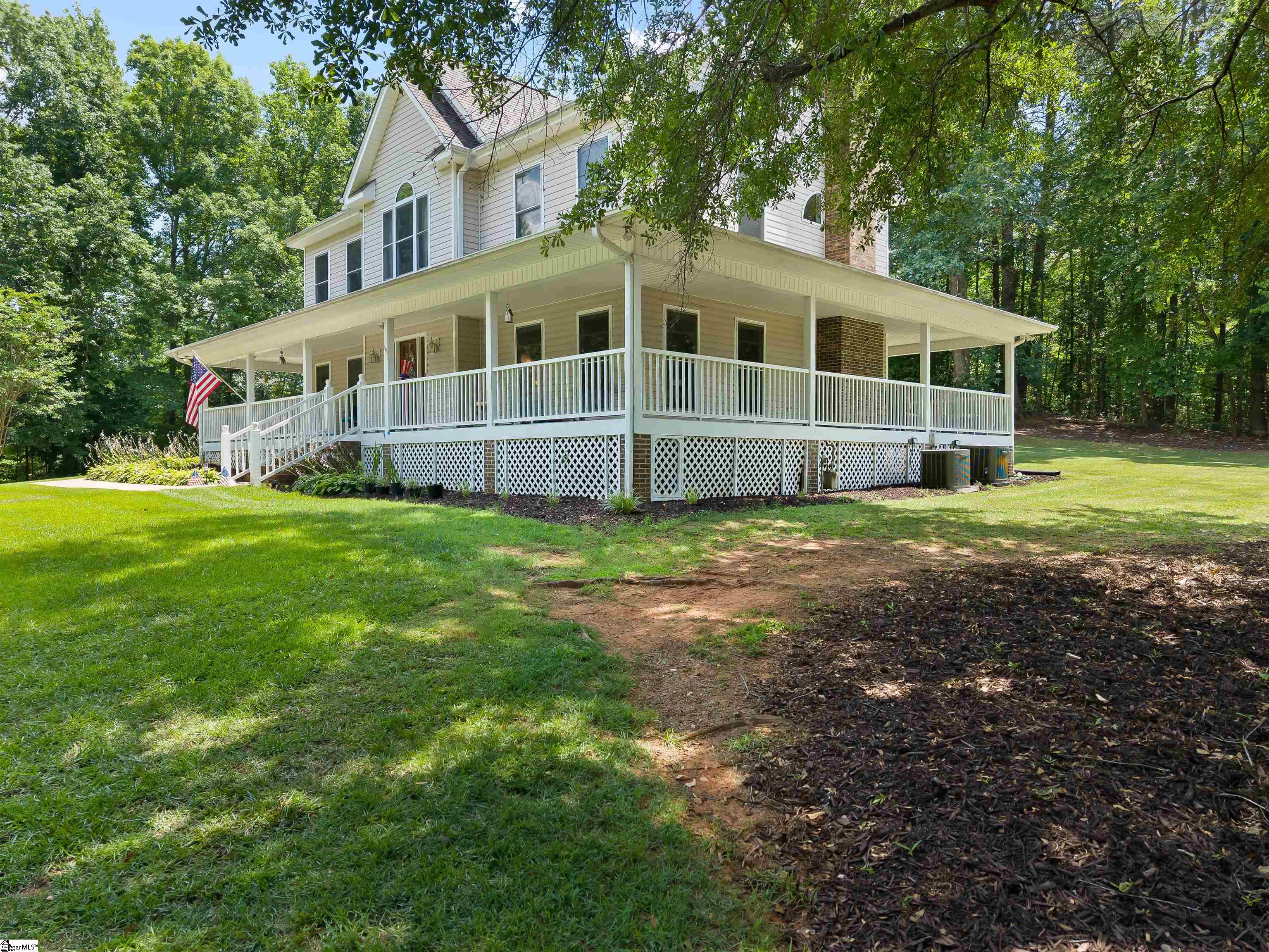 601 Stallings Road Property Photo 2