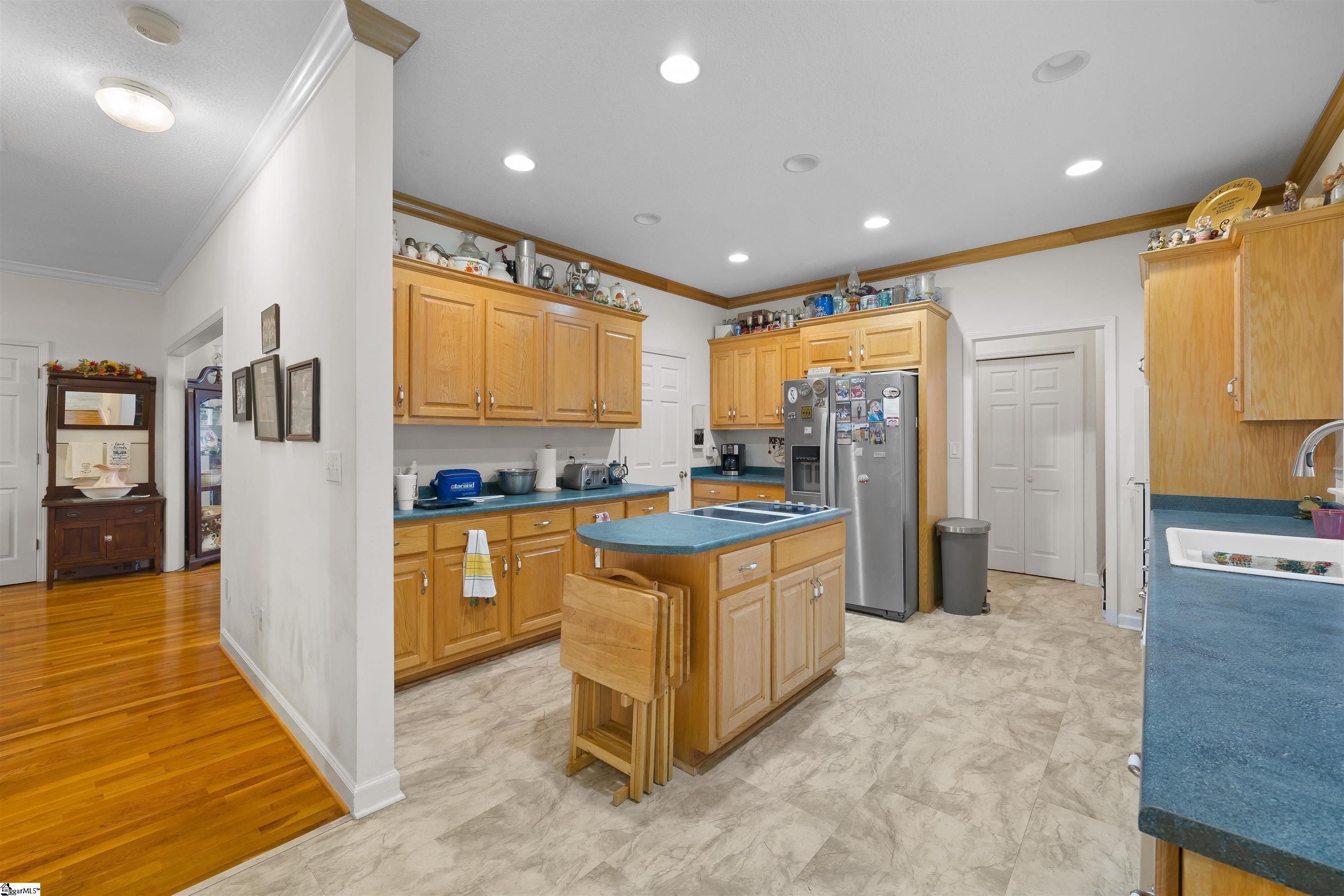 601 Stallings Road Property Photo 8
