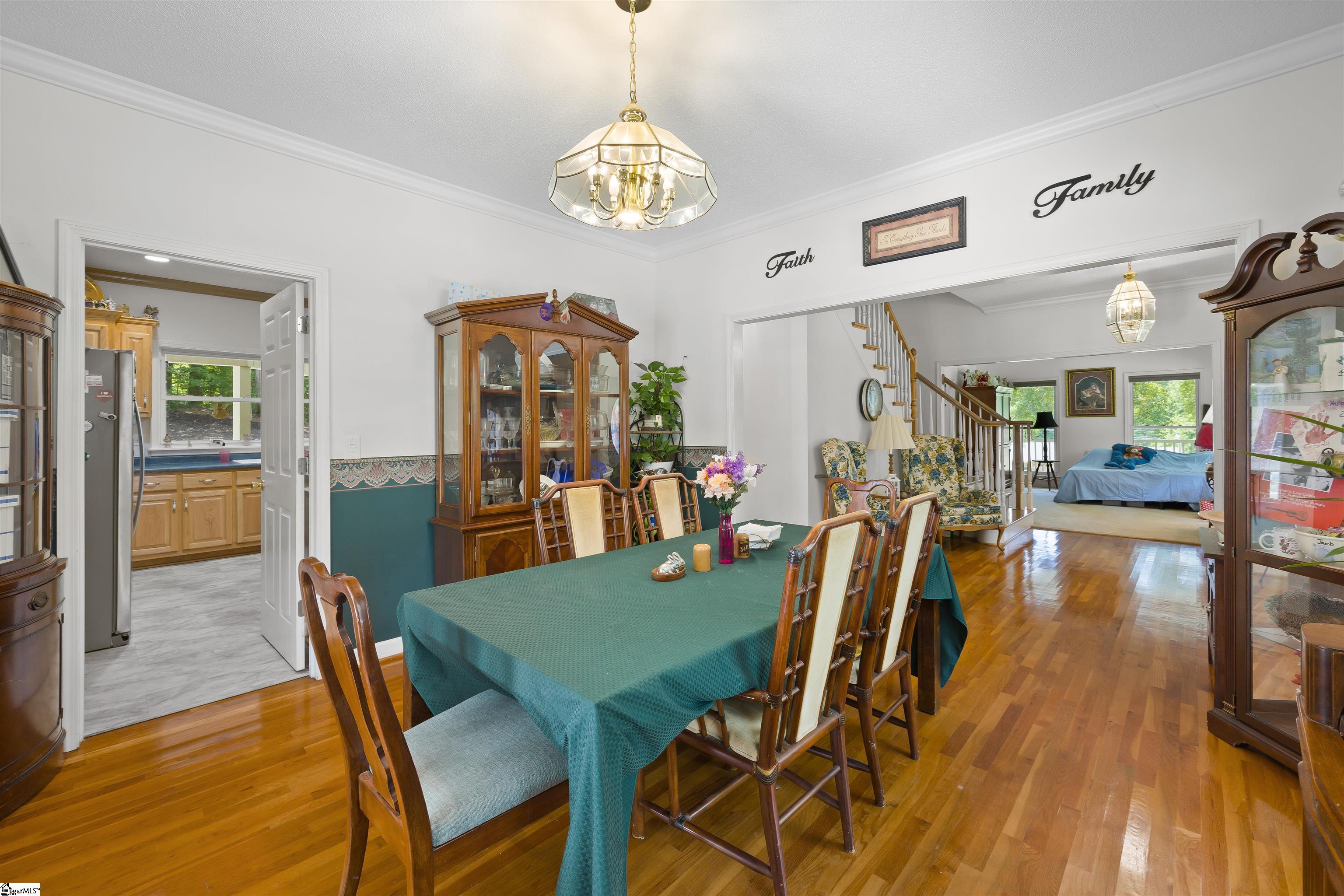 601 Stallings Road Property Photo 12