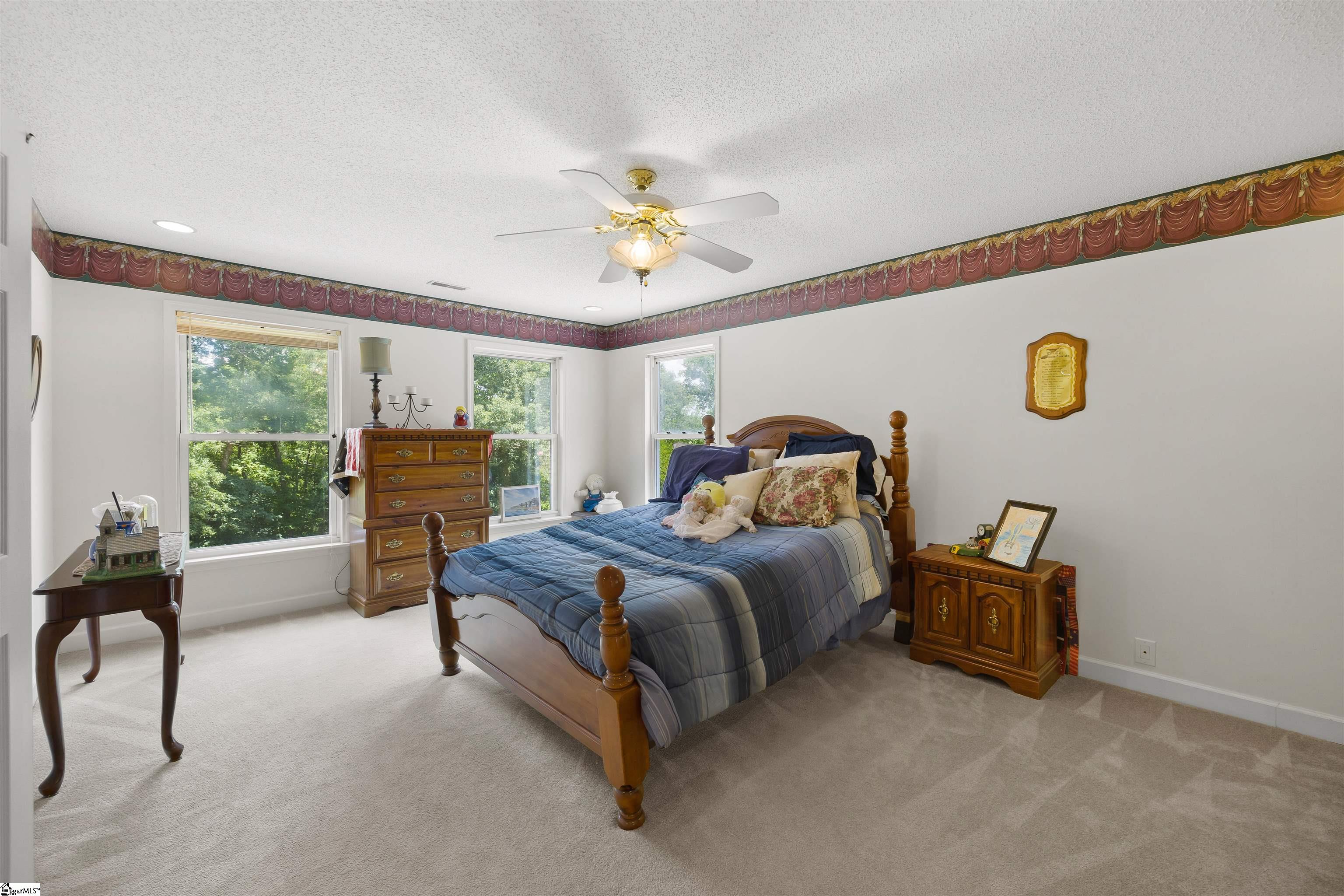 601 Stallings Road Property Photo 15