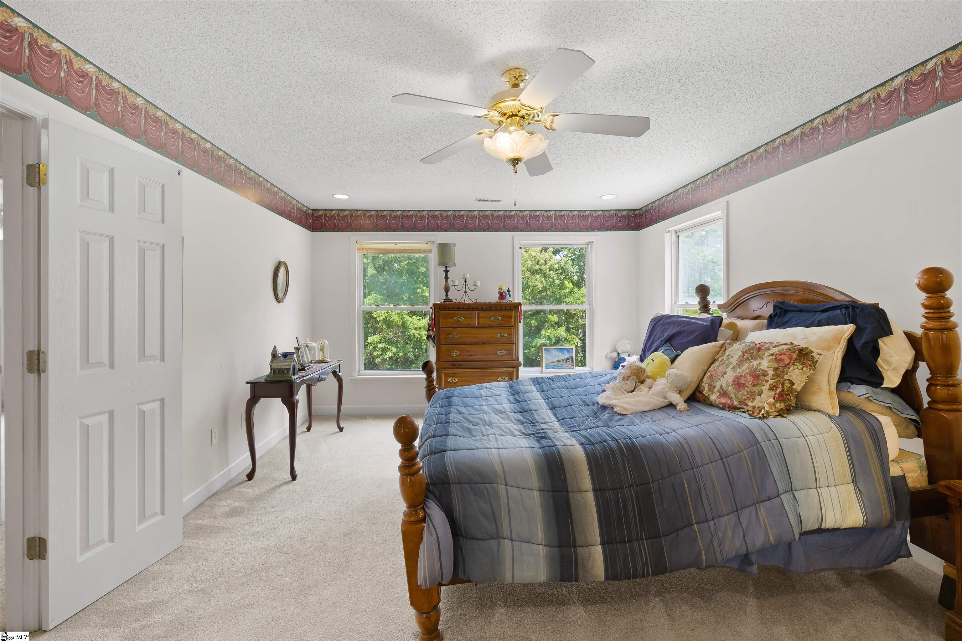 601 Stallings Road Property Photo 16