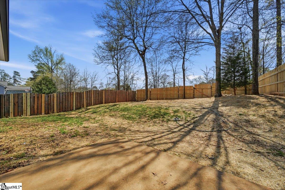 563 Clairidge Drive Property Photo 25
