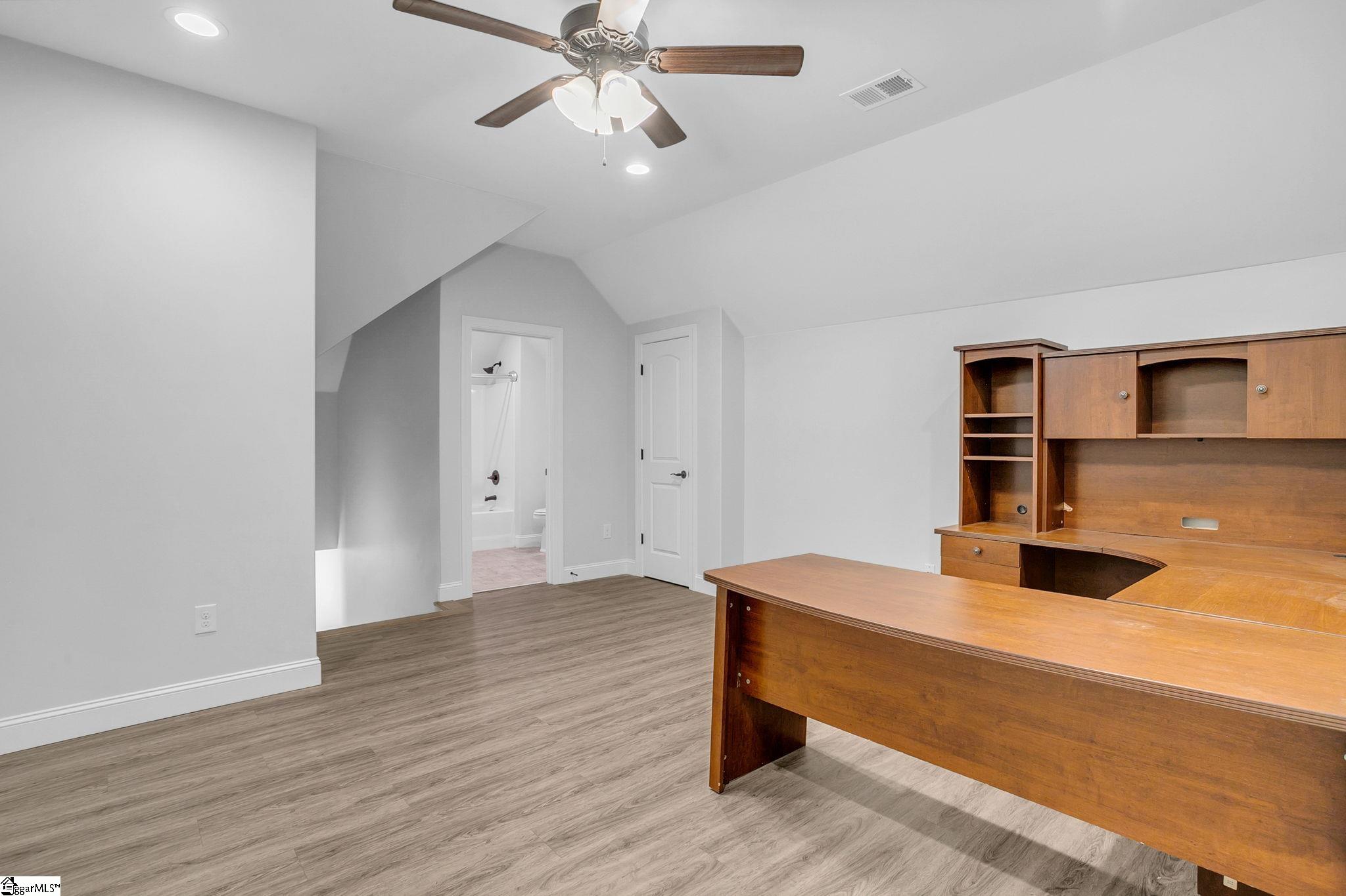 4 Colonel Storrs Court Property Photo 24