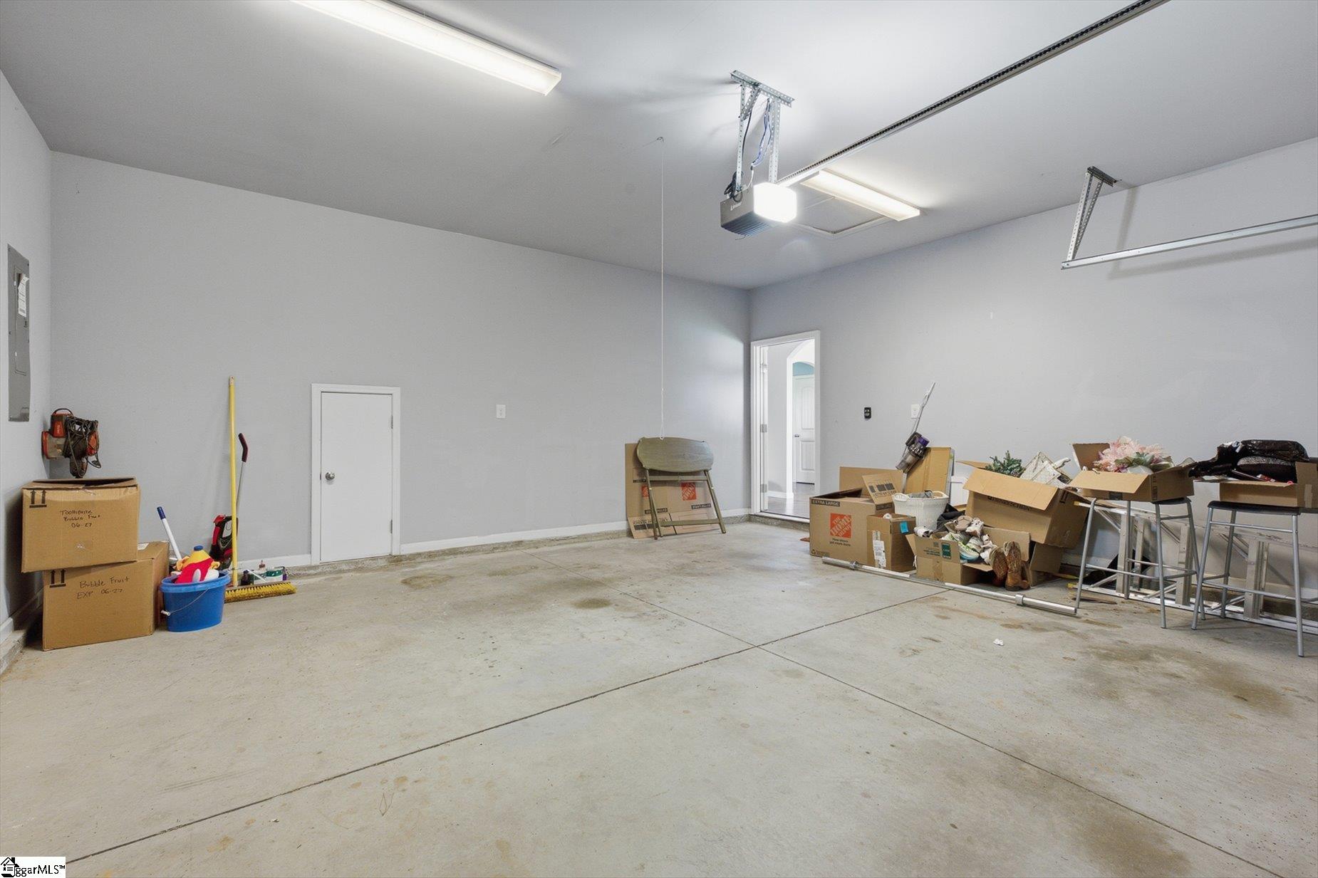 101 Reedy Falls Drive Property Photo 34