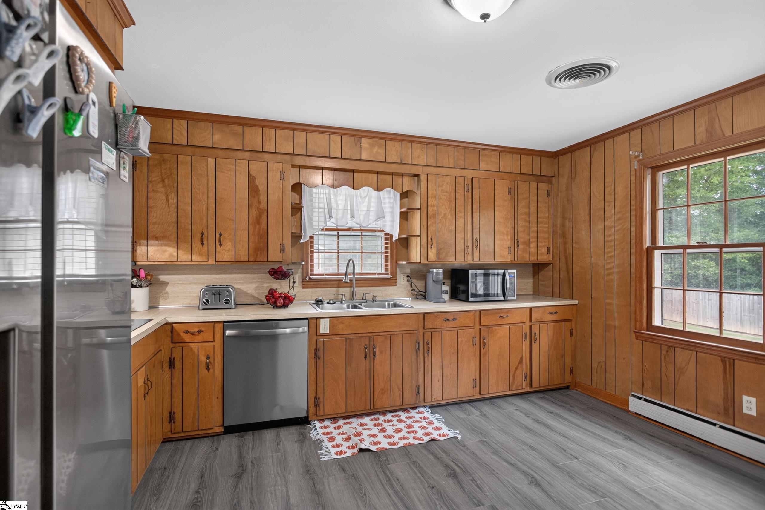 213 Briarwood Drive Property Photo 13