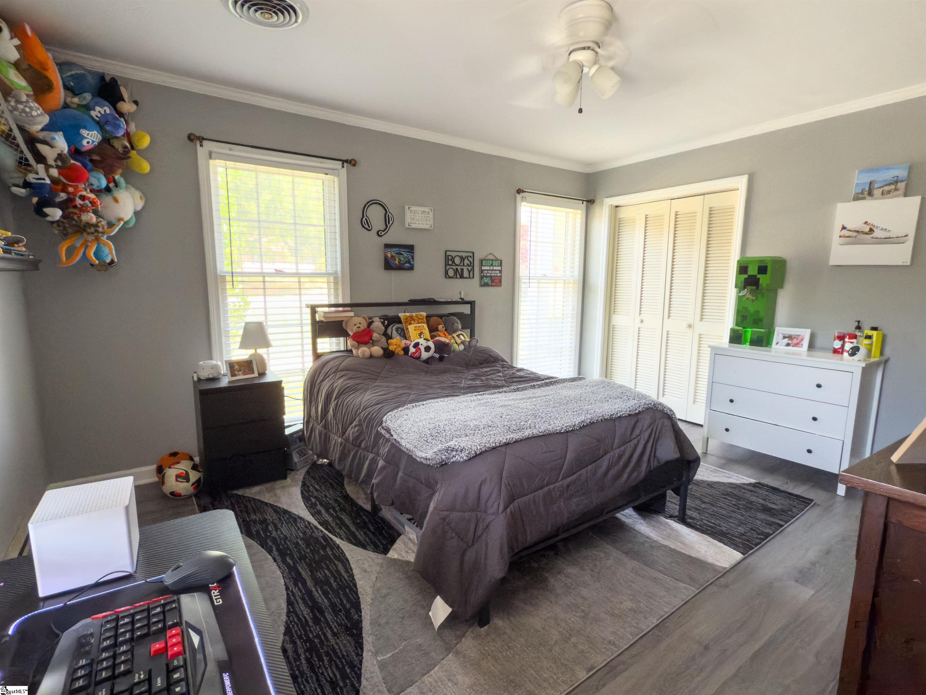 213 Briarwood Drive Property Photo 16