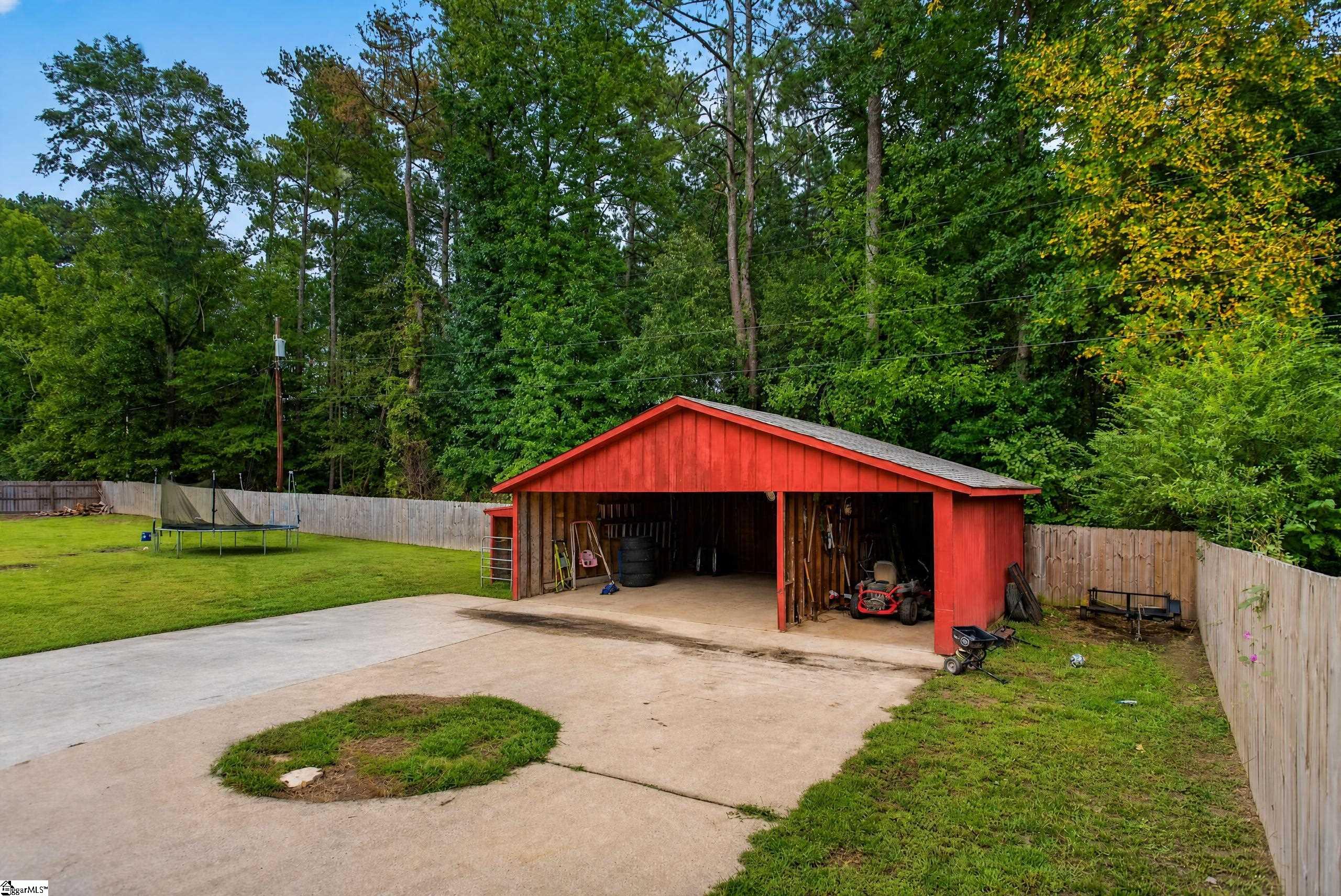 213 Briarwood Drive Property Photo 41