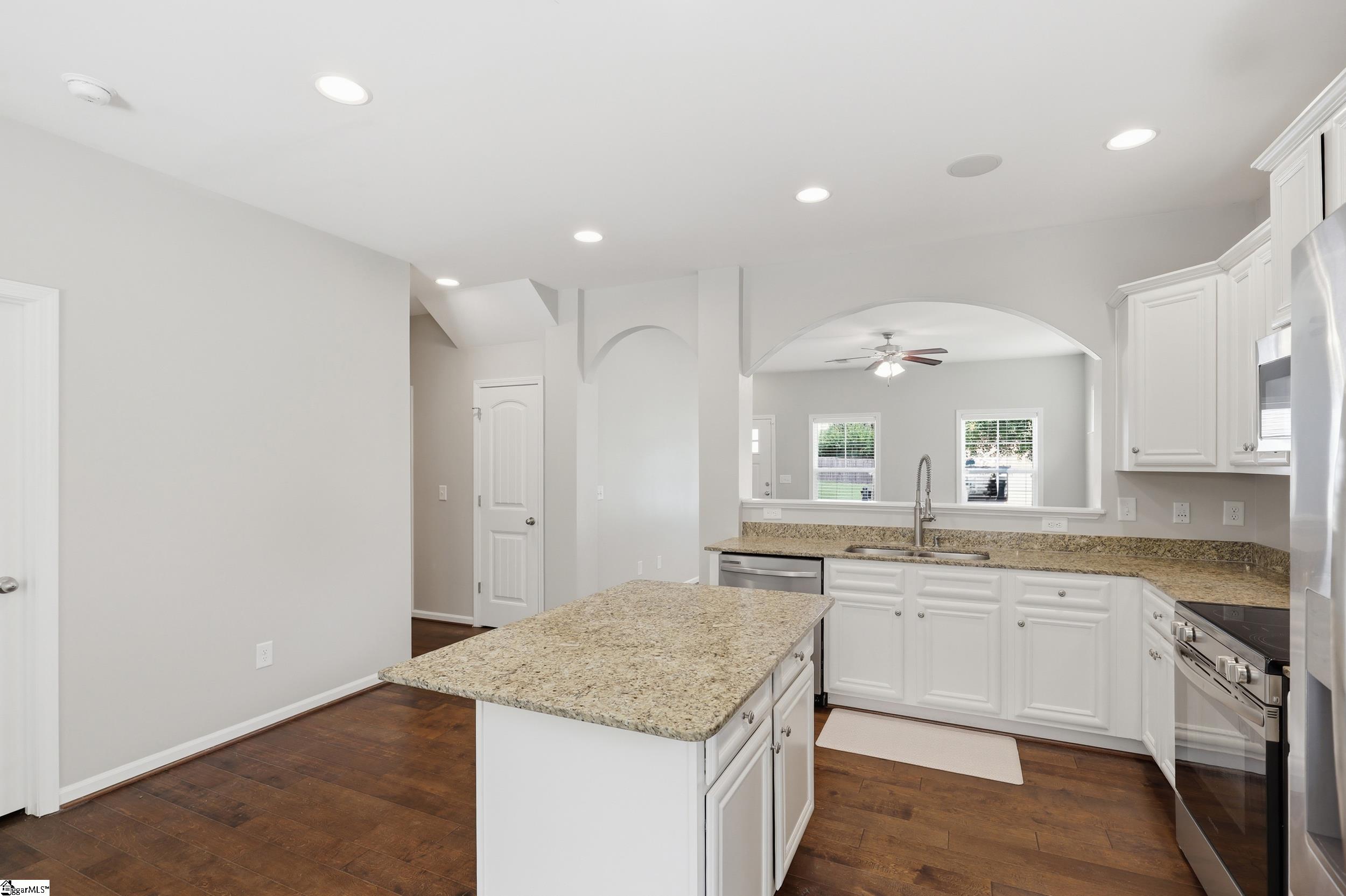 103 Chadmore Street Property Photo 8