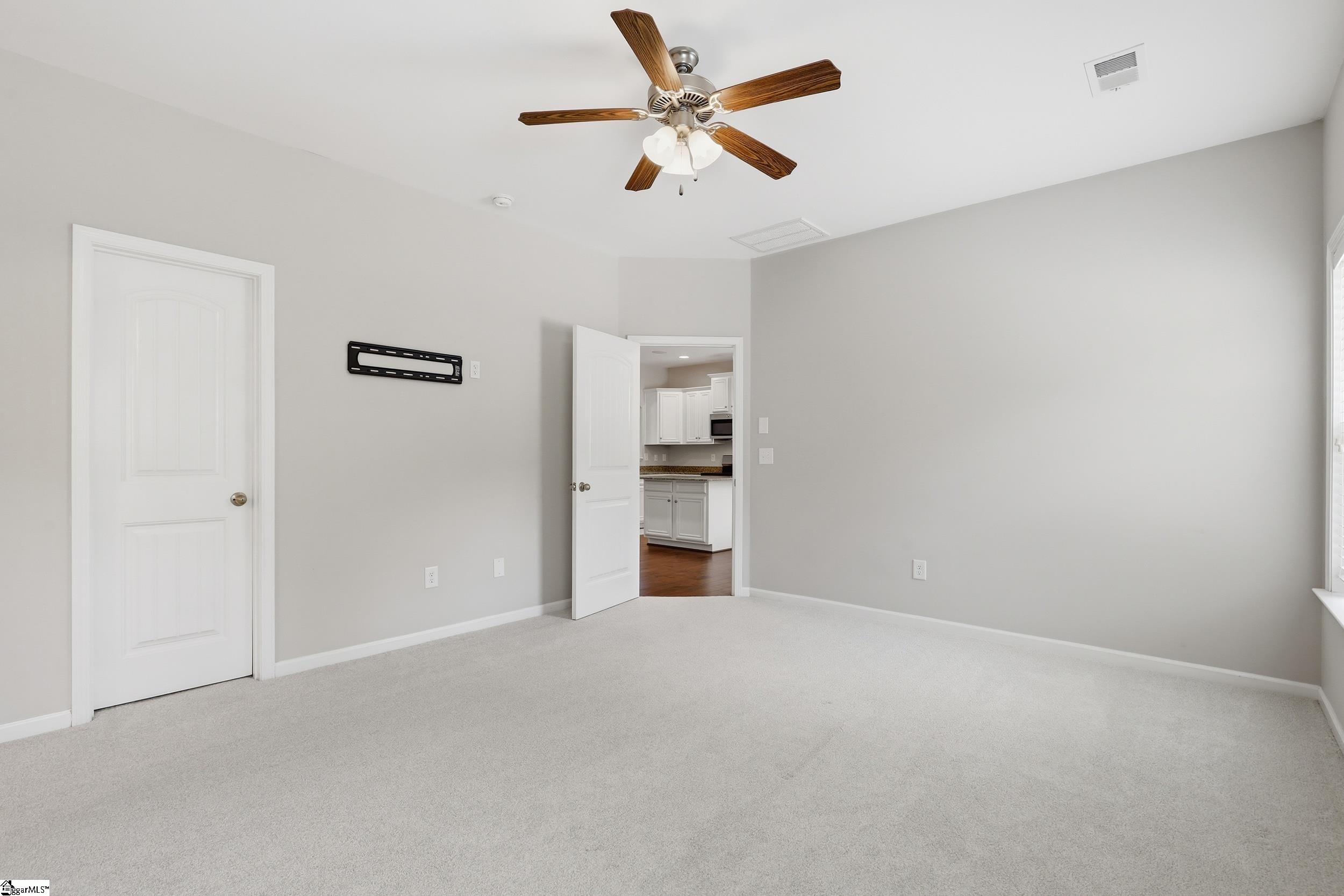 103 Chadmore Street Property Photo 14