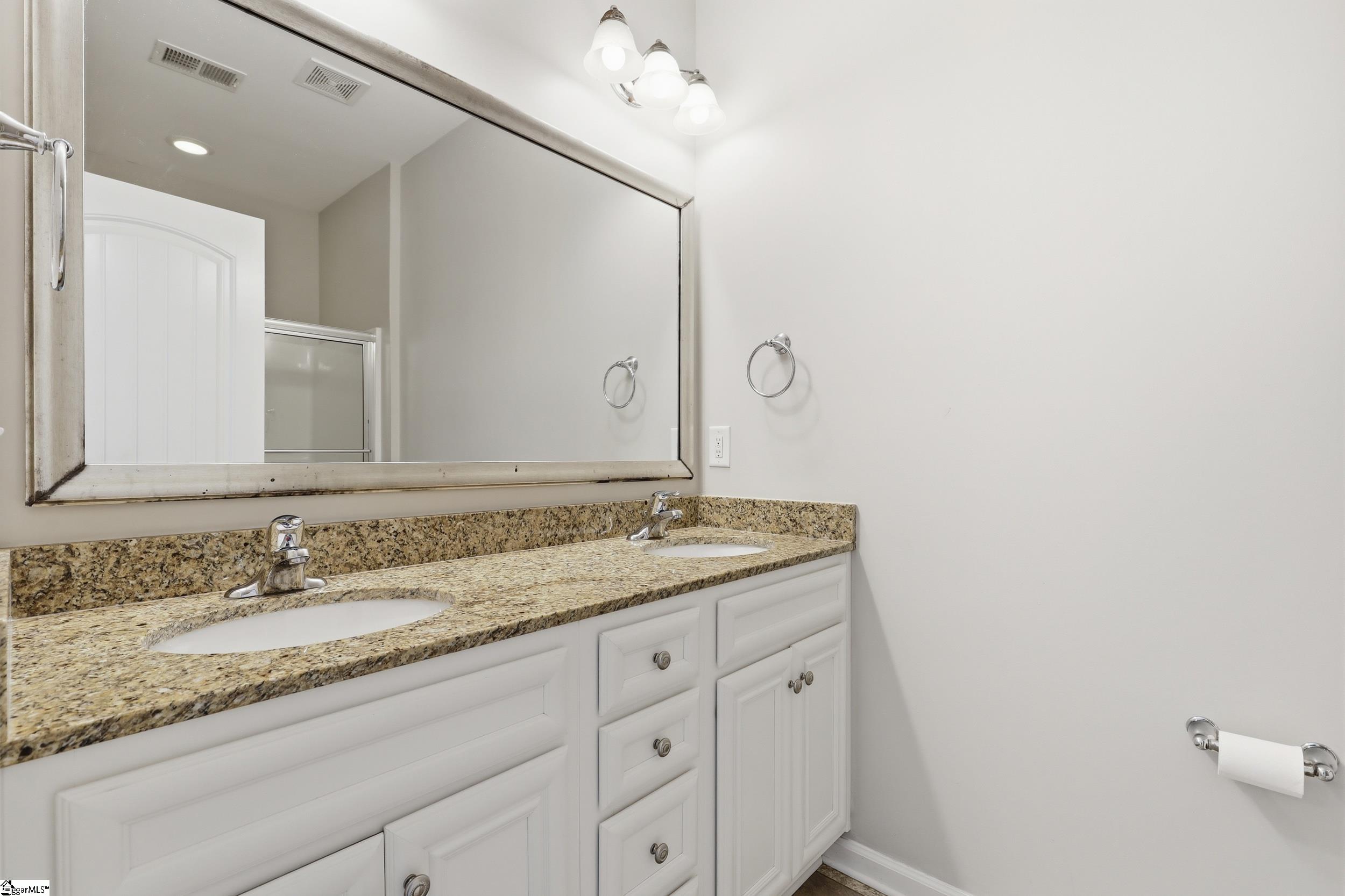 103 Chadmore Street Property Photo 15