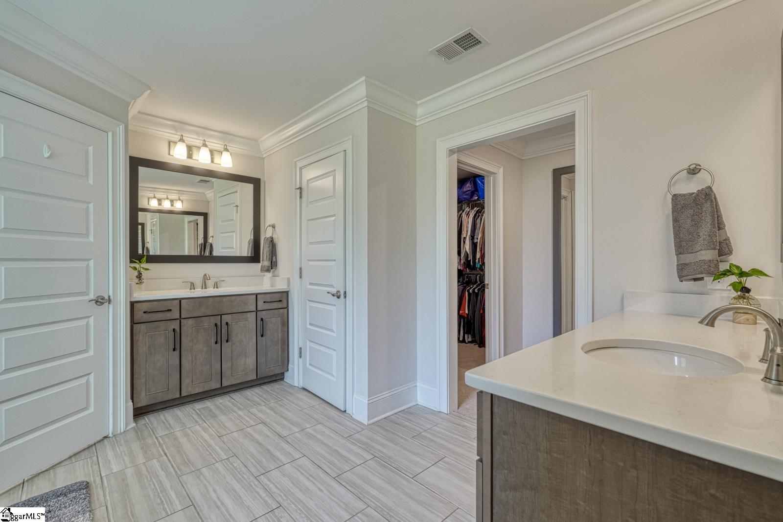 201 Tyrian Drive Property Photo 46
