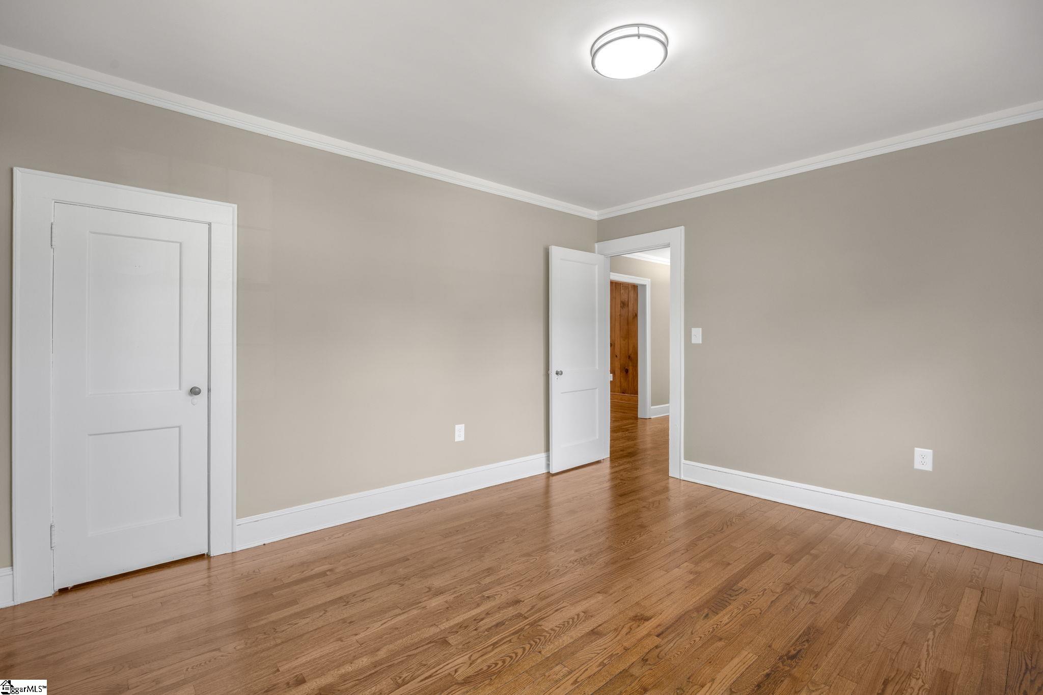 2609 East North Avenue Property Photo 27
