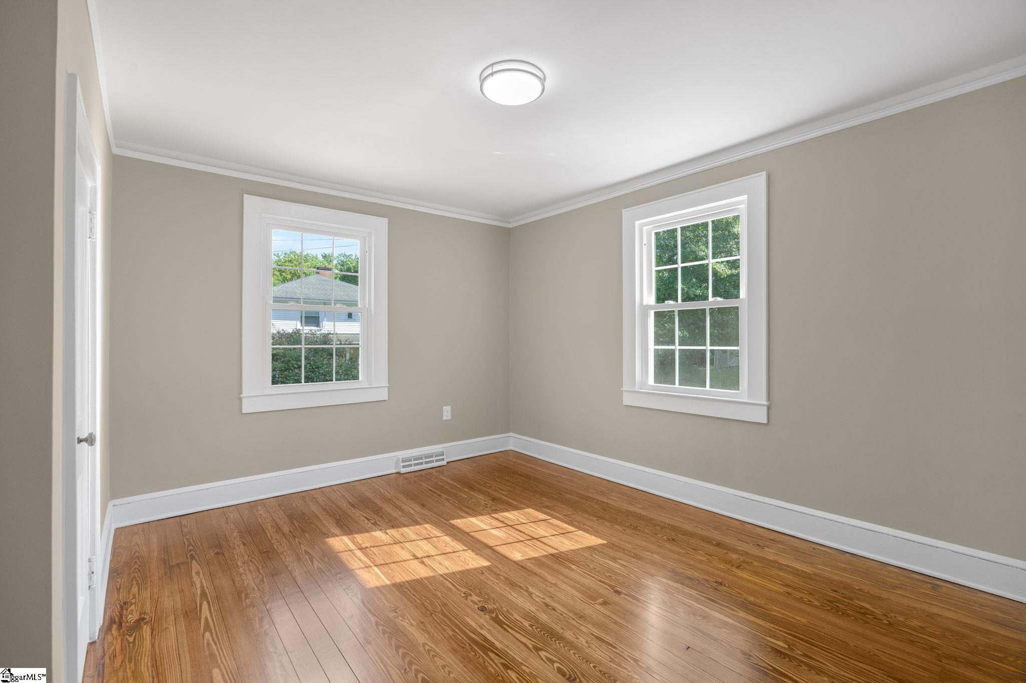 2609 East North Avenue Property Photo 28
