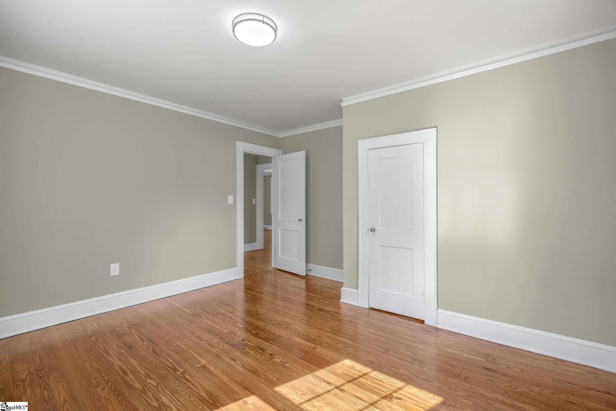 2609 East North Avenue Property Photo 29