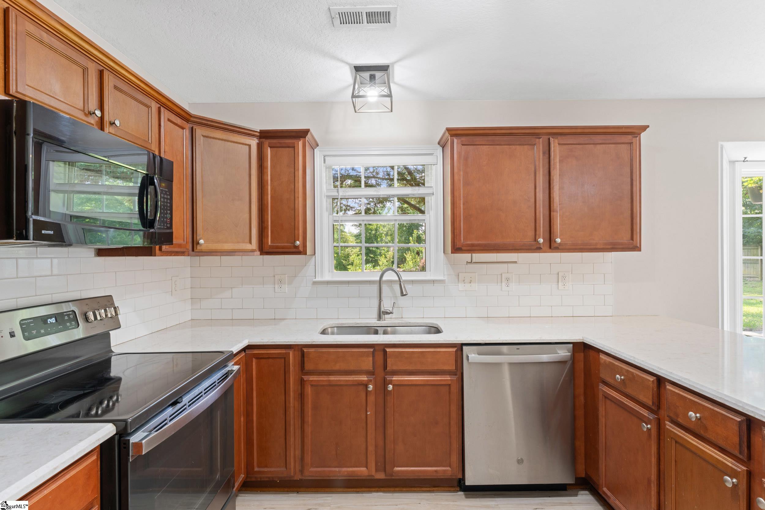 1 Sprouse Farm Way Property Photo 16
