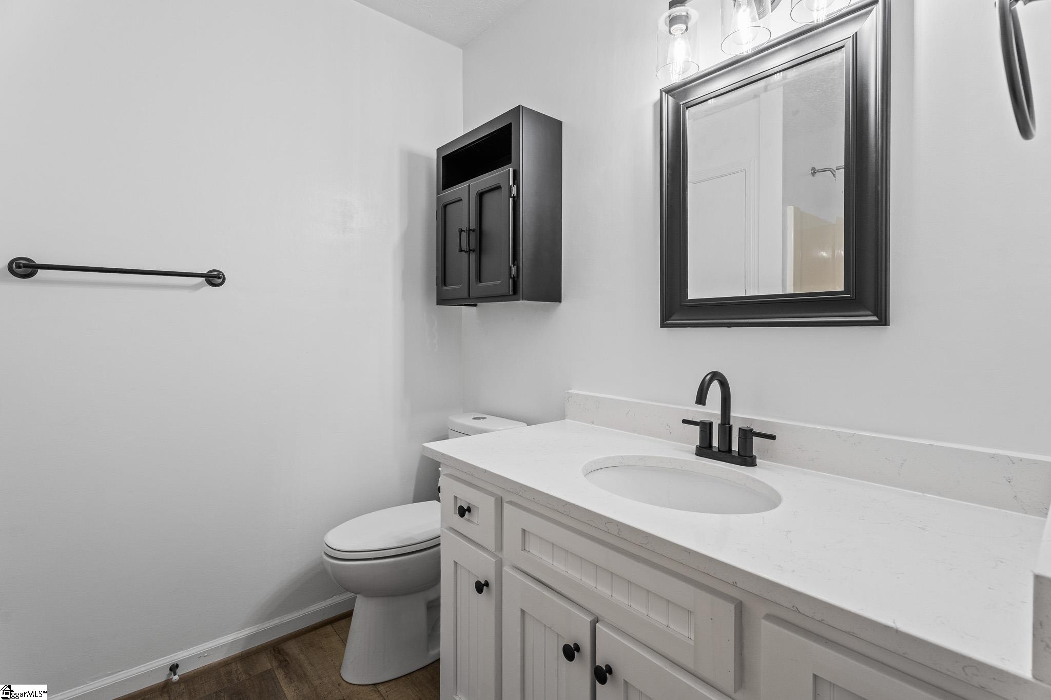 205 Southgate Circle Property Photo 18