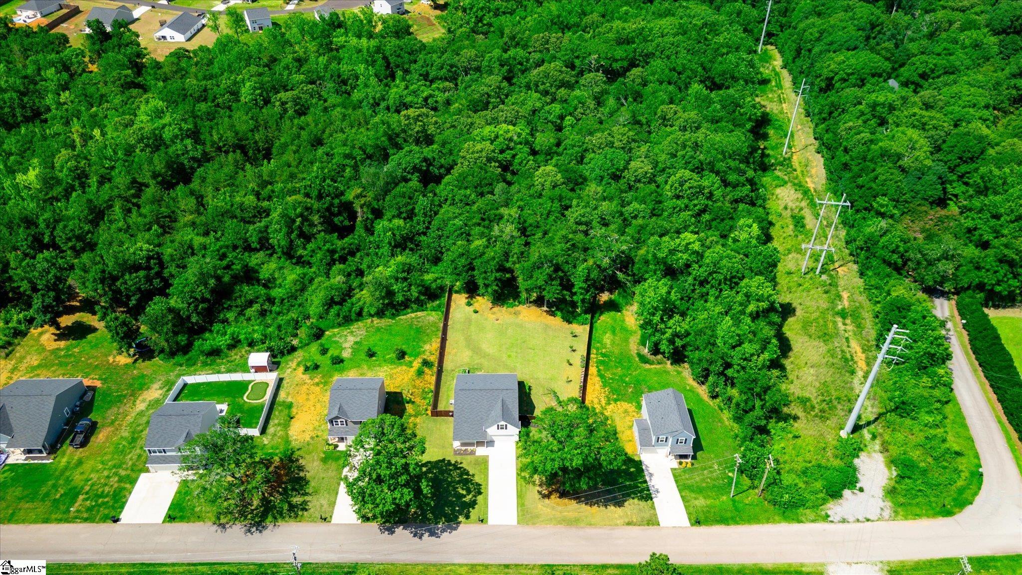 937 Hunters Trail Property Photo 30