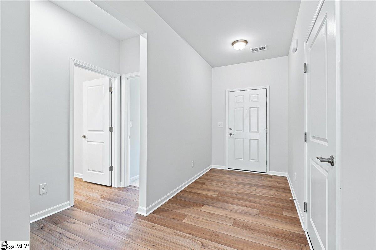 1219 Canterfield Place Property Photo 6