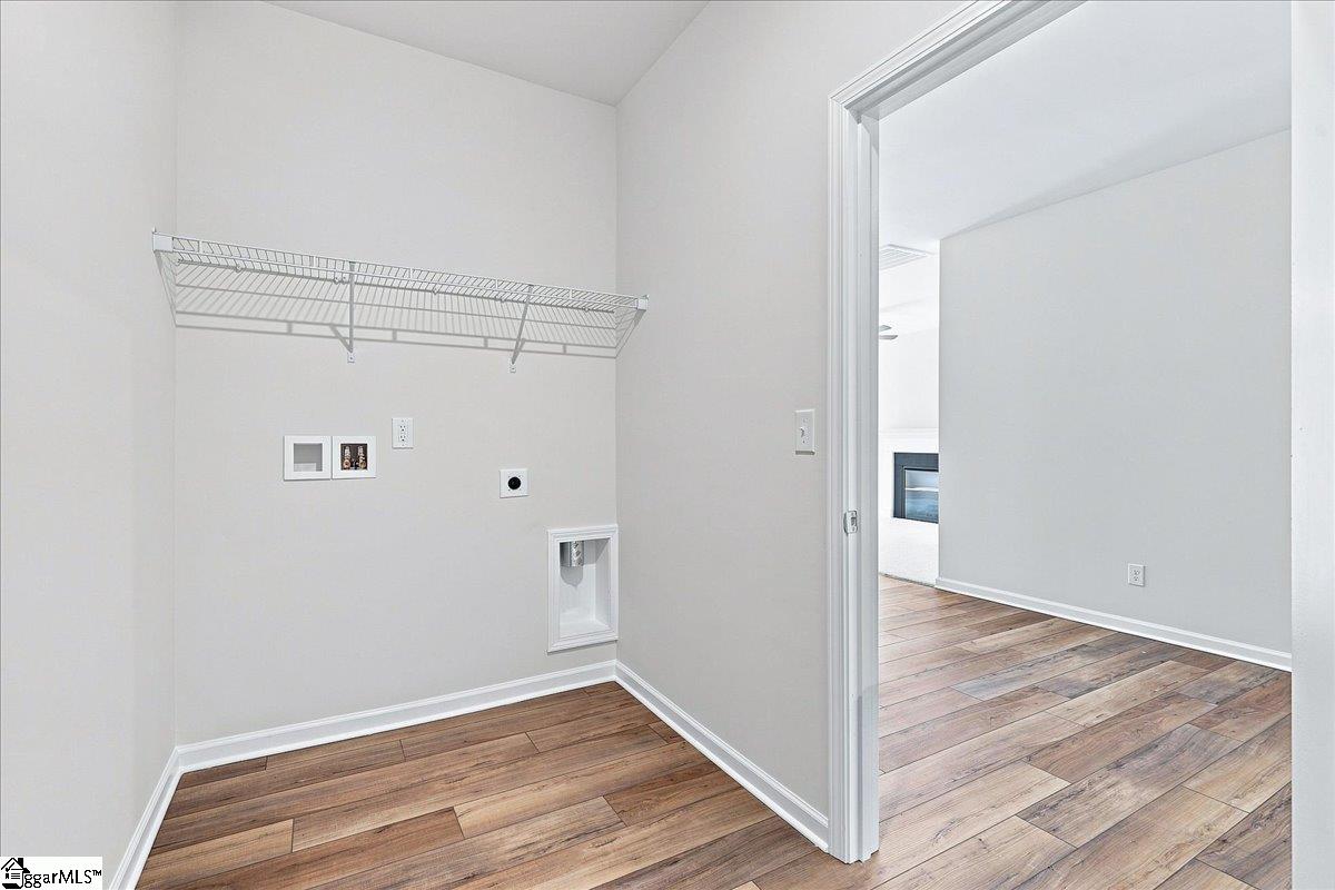 1219 Canterfield Place Property Photo 12