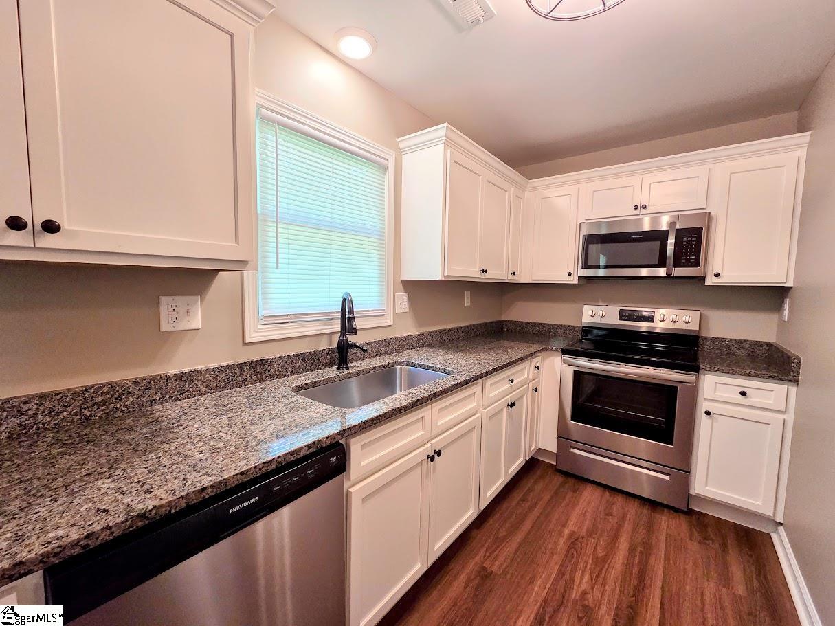 509 Elrod Road Property Photo 12