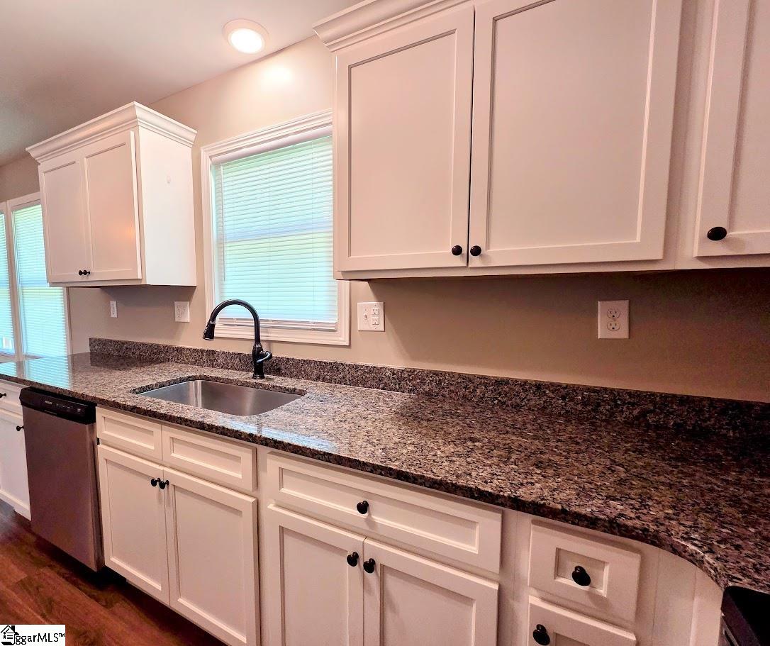 509 Elrod Road Property Photo 13