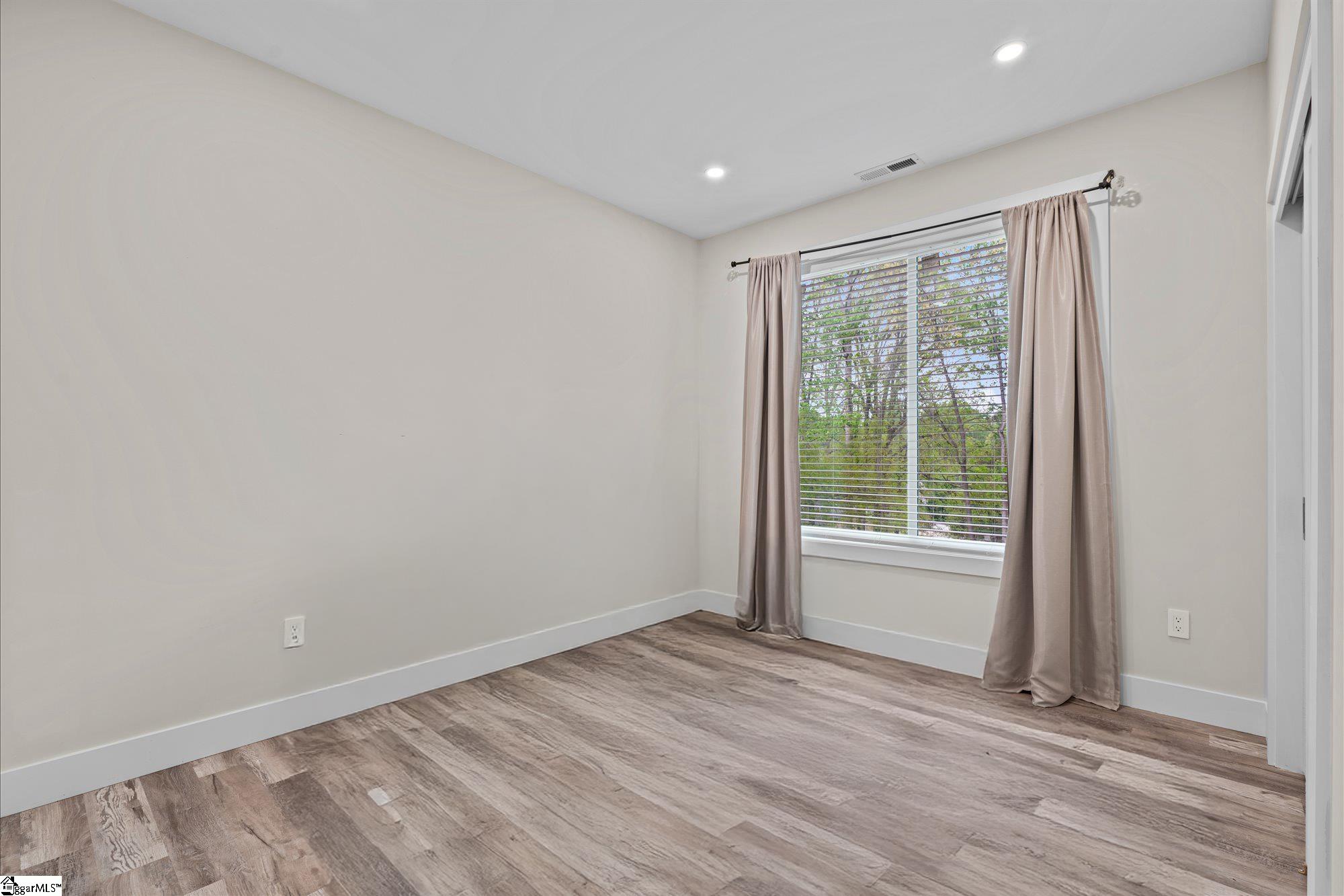 308 Pineridge Drive Property Photo 19