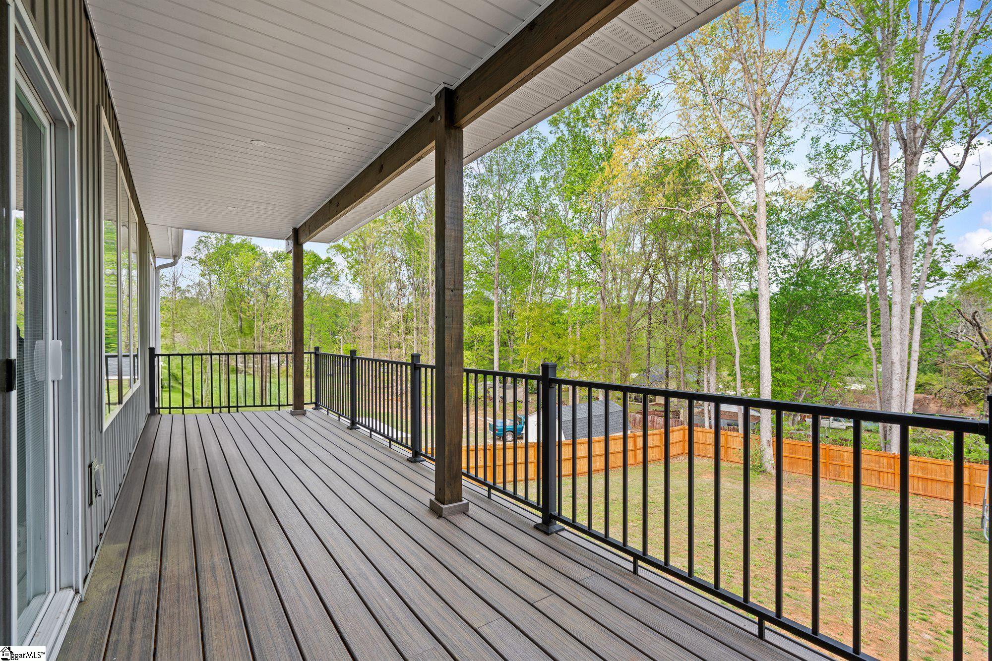 308 Pineridge Drive Property Photo 30