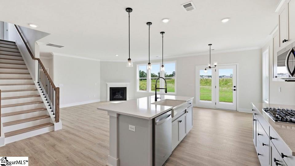 108 Cloverdale Way Property Photo 8