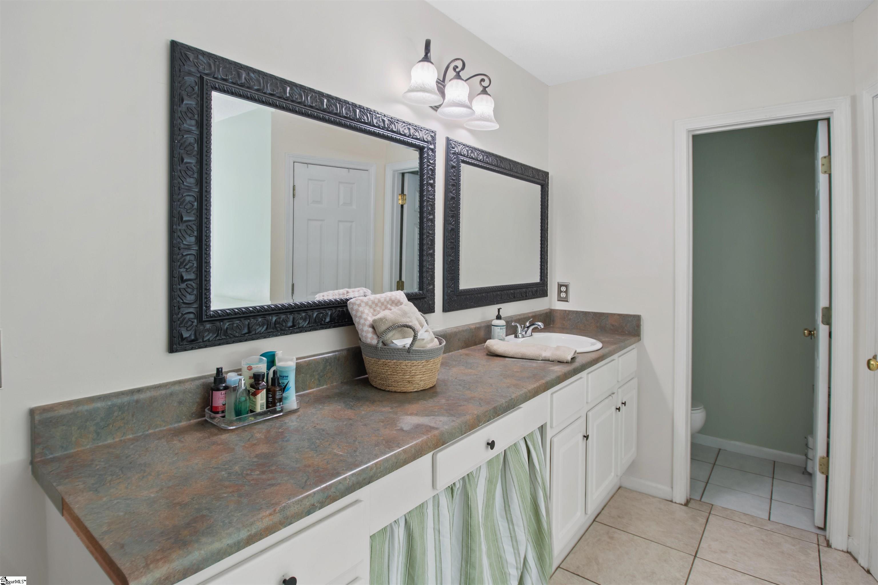 181 Crowe Creek Church Road Property Photo 4