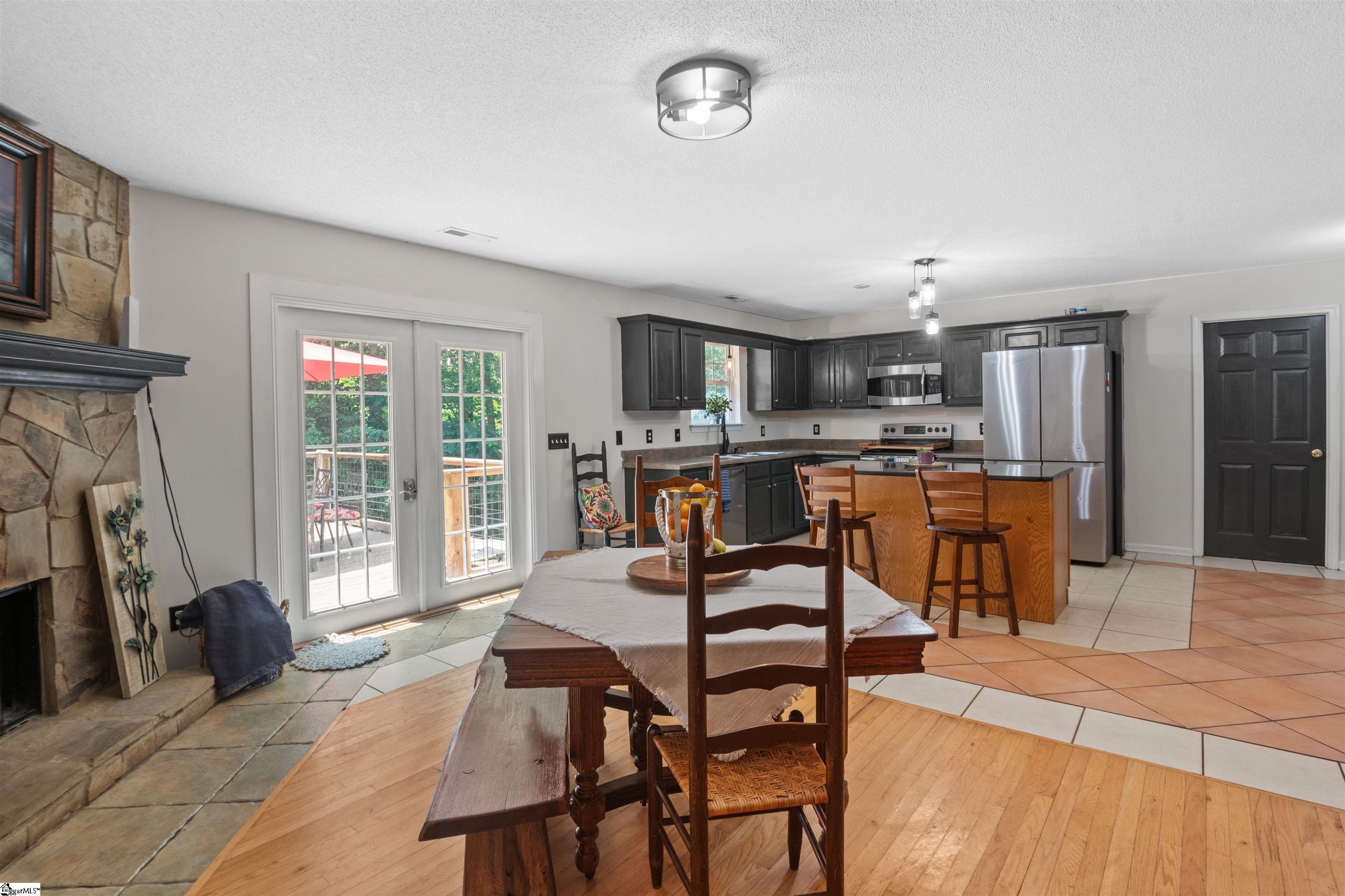 181 Crowe Creek Church Road Property Photo 23