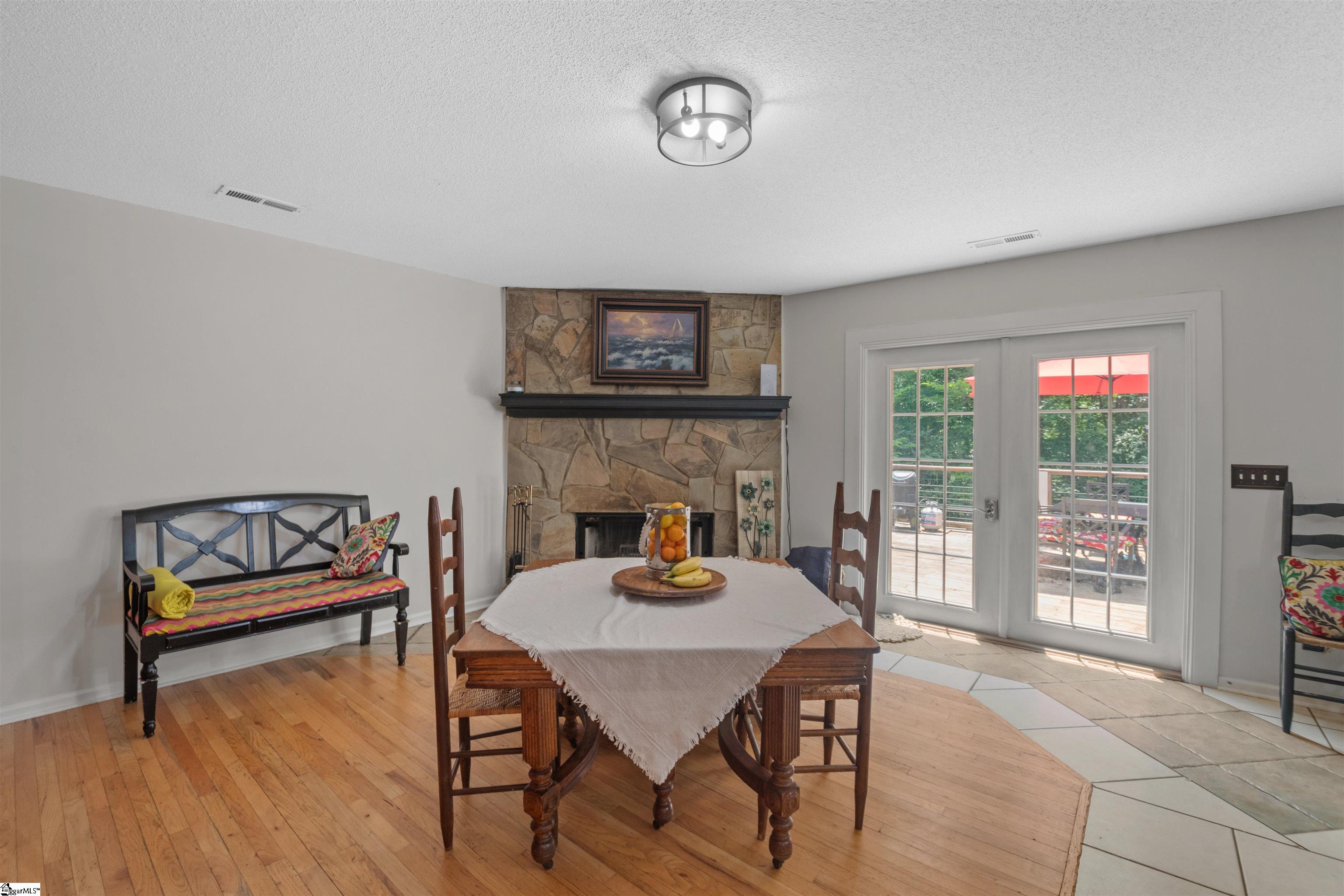 181 Crowe Creek Church Road Property Photo 24
