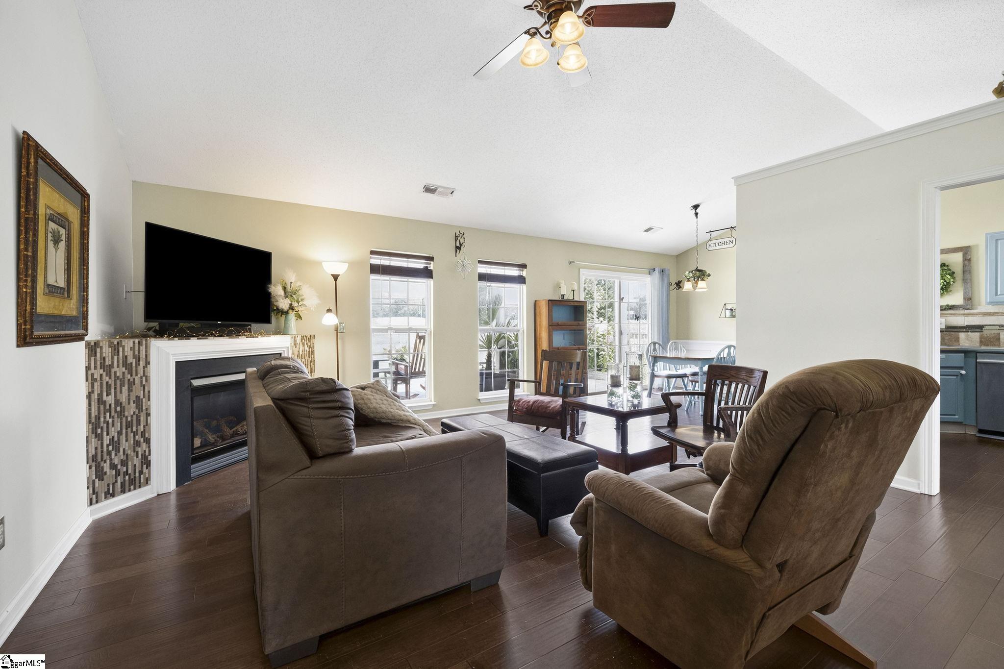724 Golden Tanager Court Property Photo 4