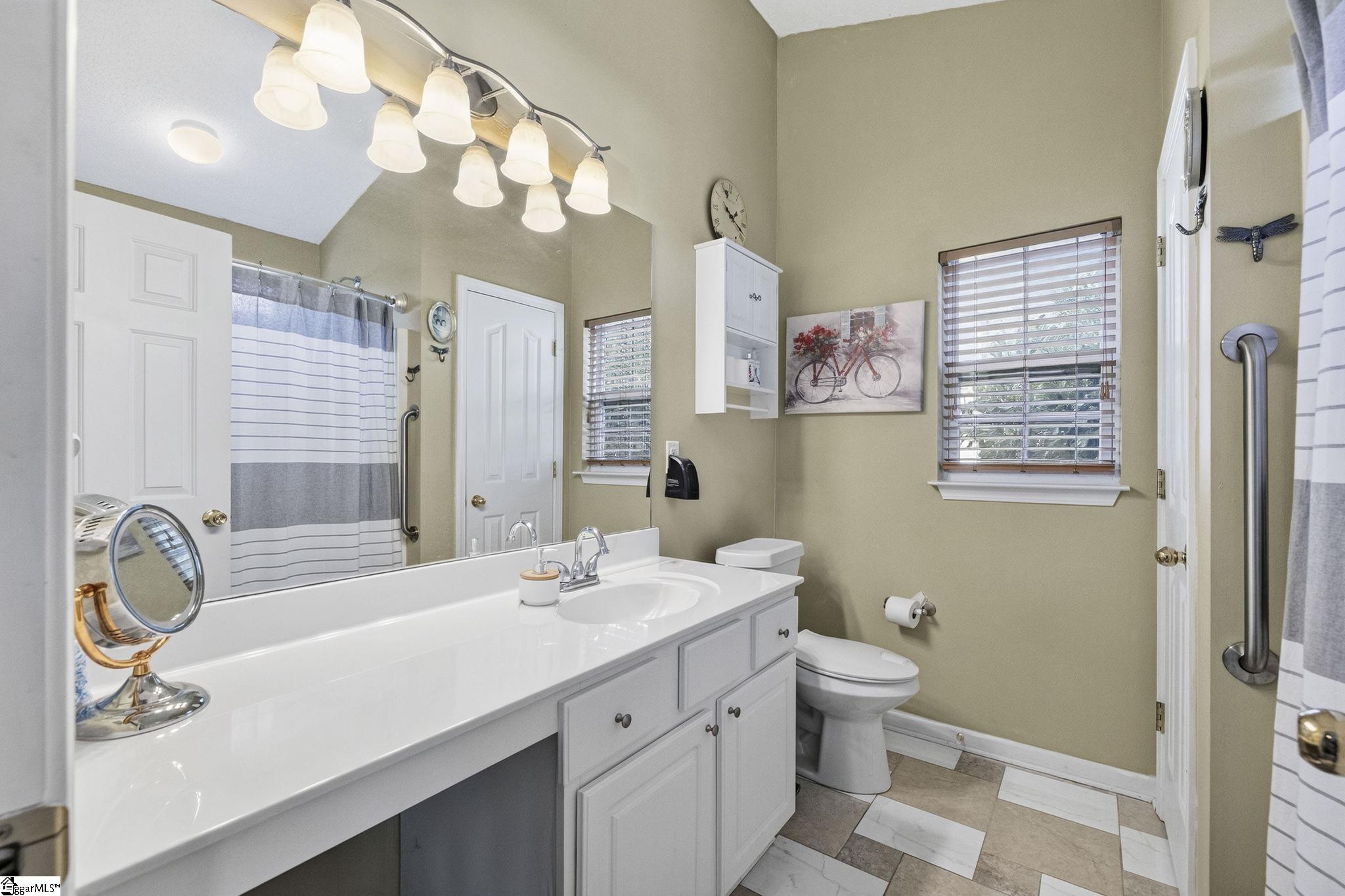 724 Golden Tanager Court Property Photo 16