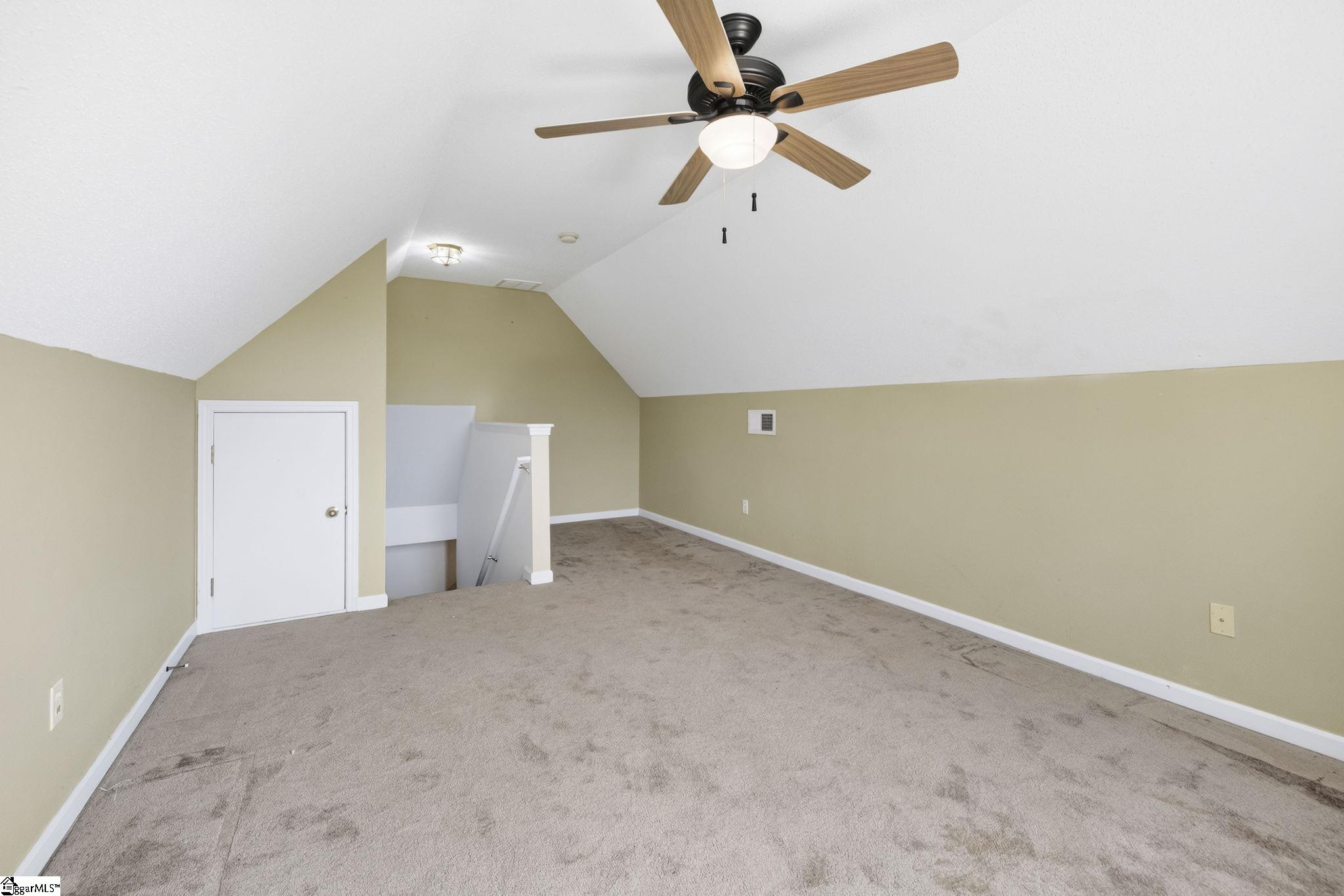 724 Golden Tanager Court Property Photo 19