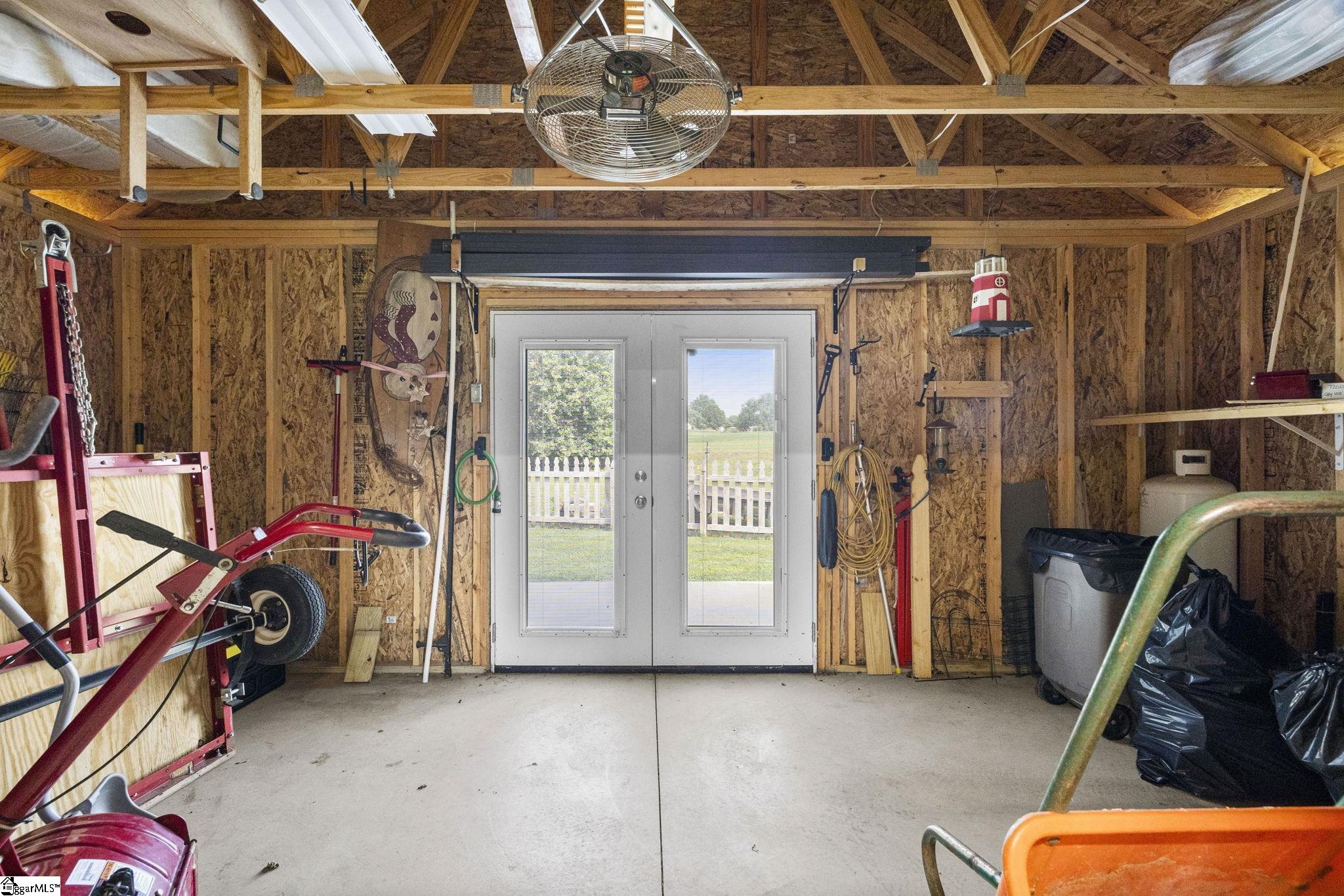 724 Golden Tanager Court Property Photo 29
