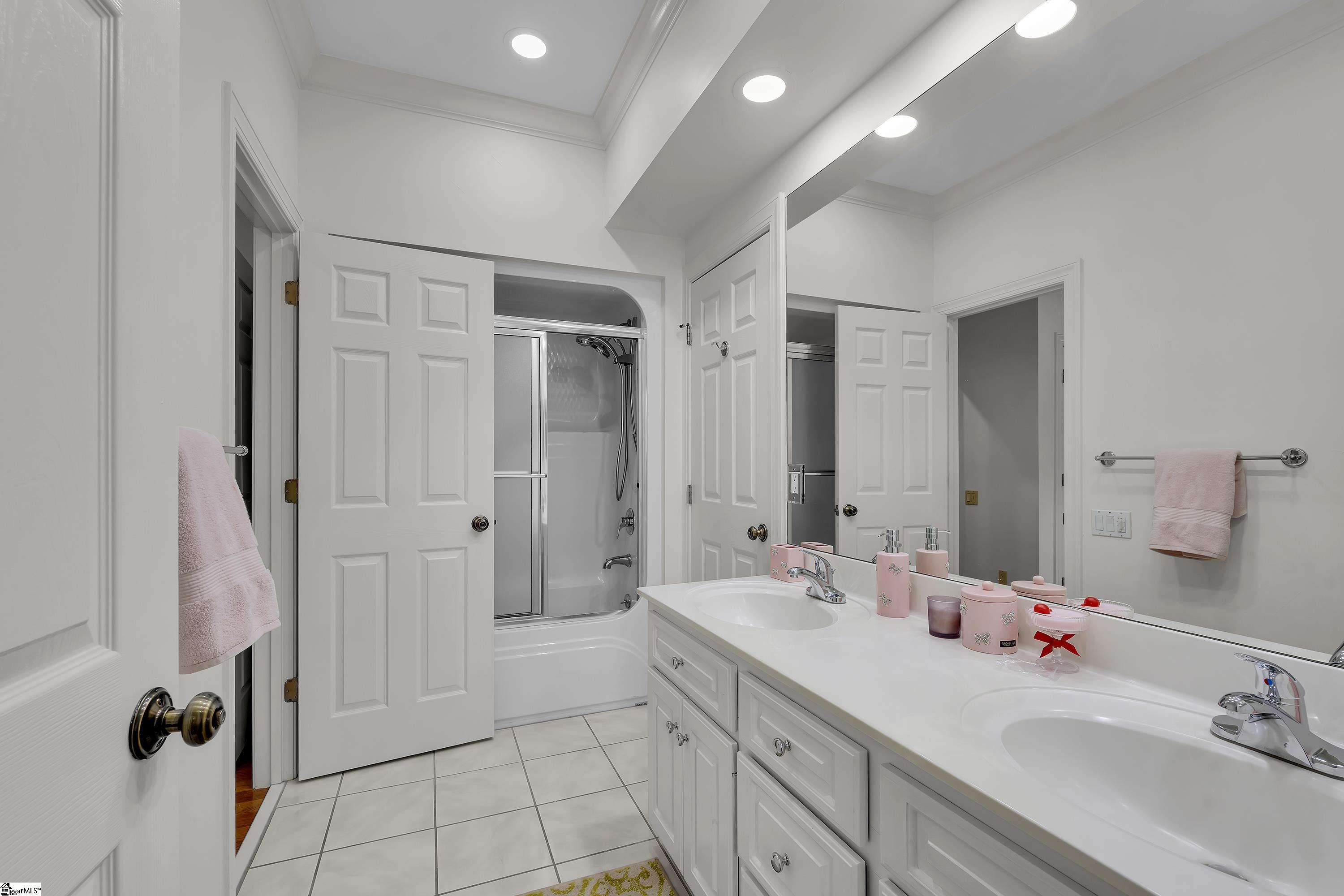 116 Sleepy Hollow Lane Property Photo 39