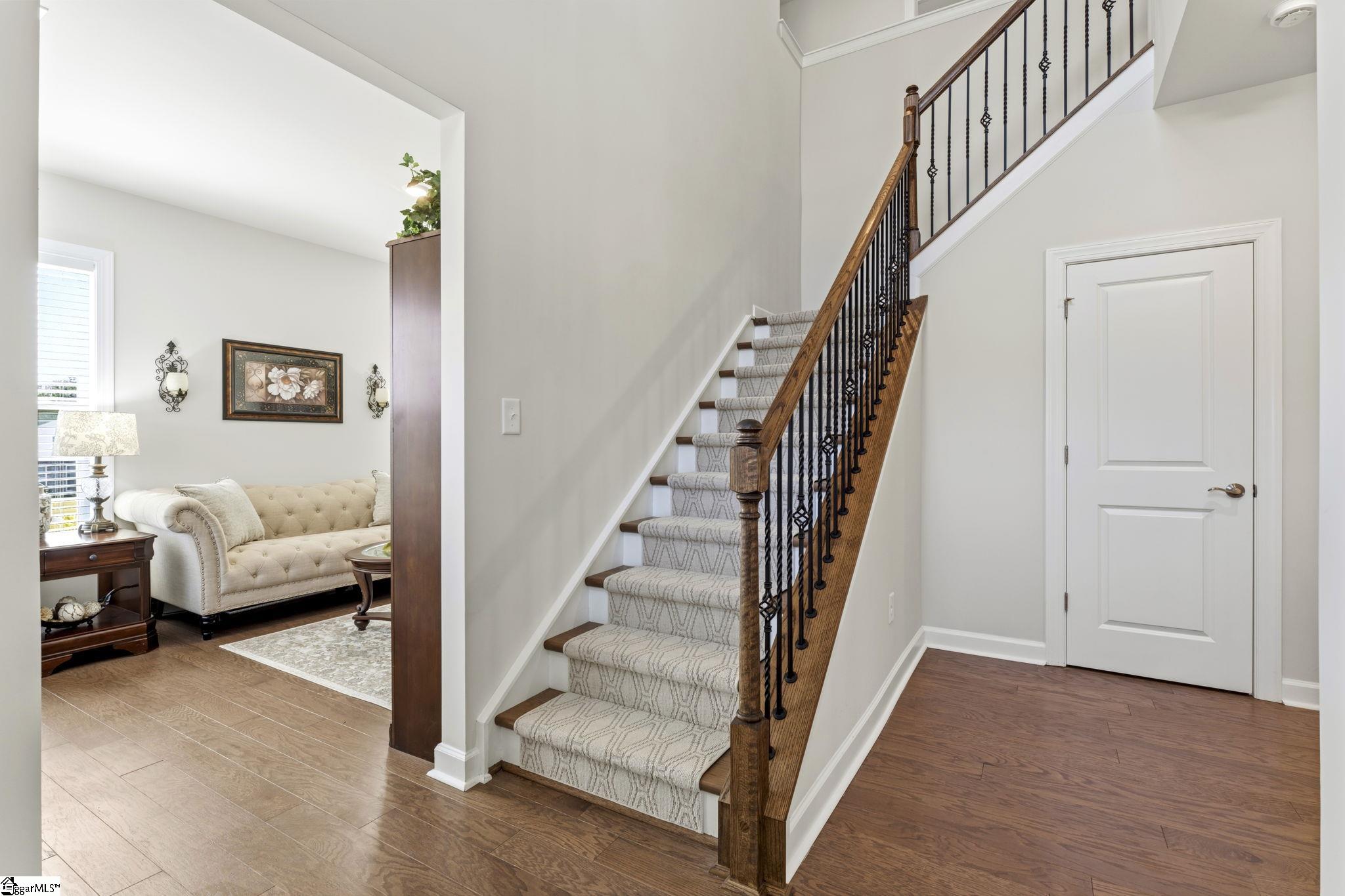 208 Isleview Place Property Photo 15