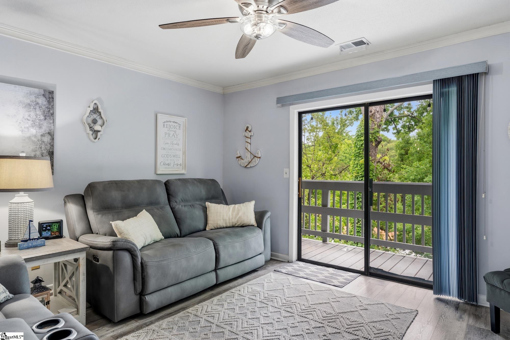 32 Harbor Gate Property Photo 11