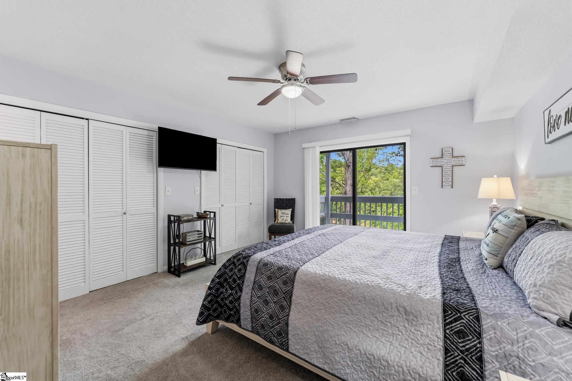 32 Harbor Gate Property Photo 13