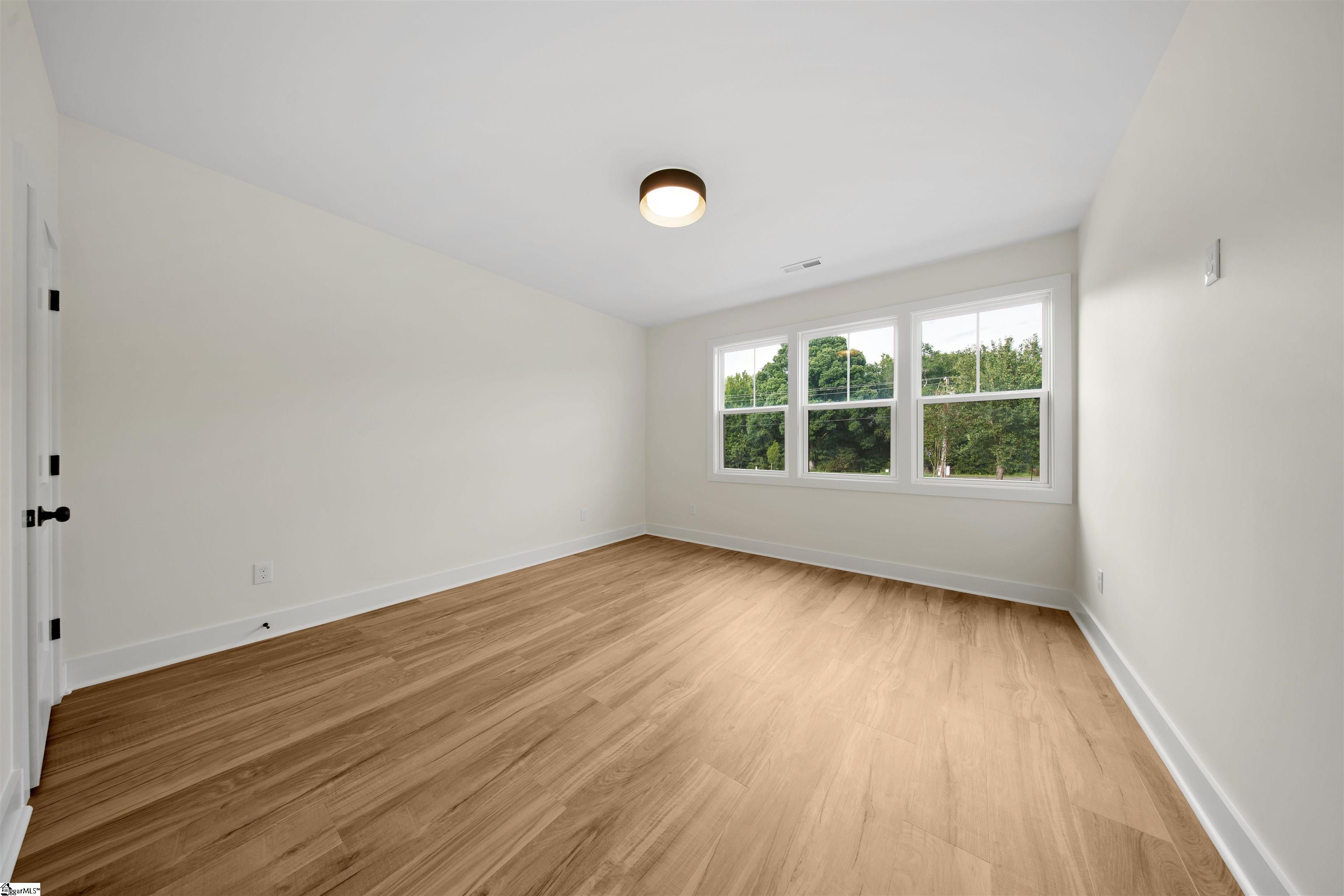 3392 Fairview Road Property Photo 40