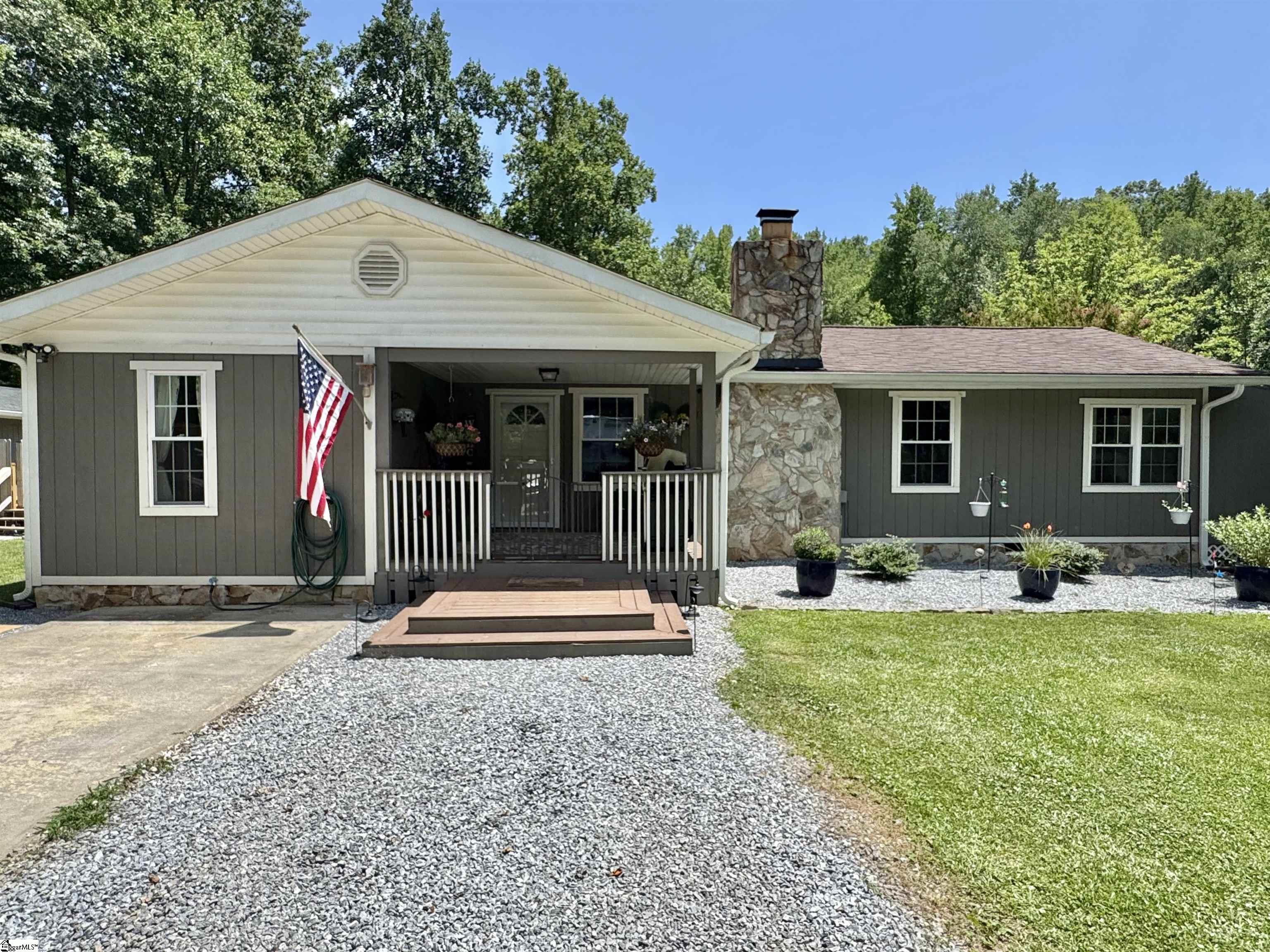 159 Country Creek Drive Property Photo 2