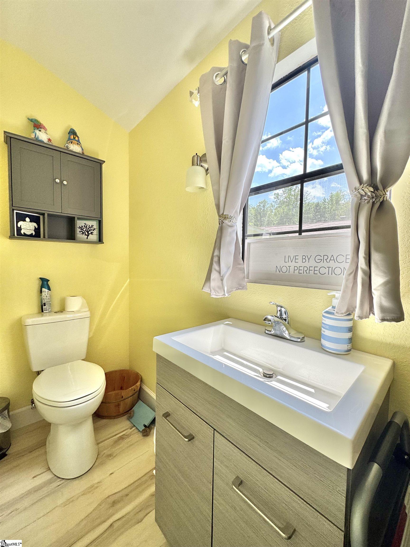 159 Country Creek Drive Property Photo 35